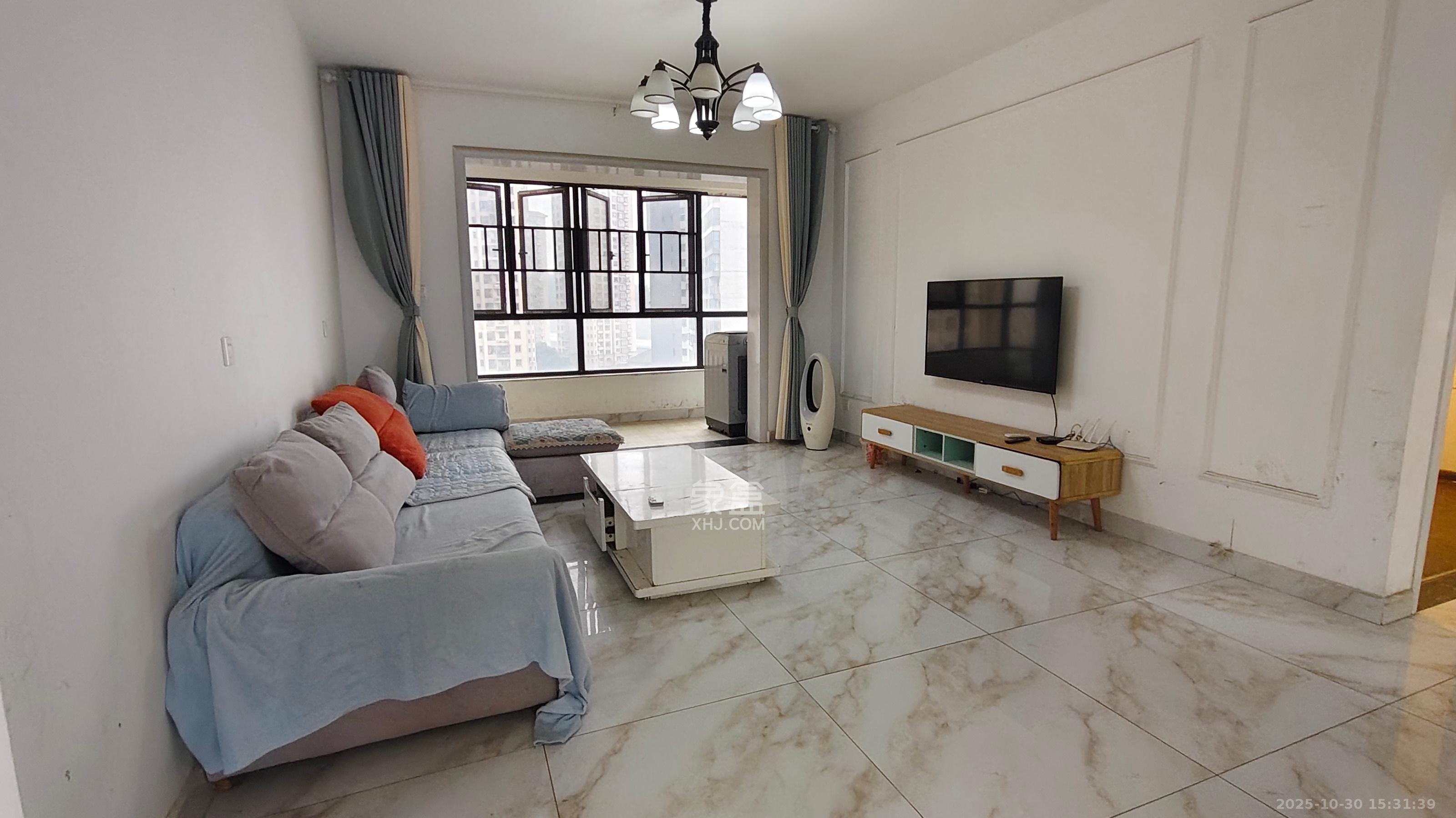 钱隆世家  4室2厅2卫    2600.0元/月 钱隆世家  4室2厅2卫    2600.0元/月室内图