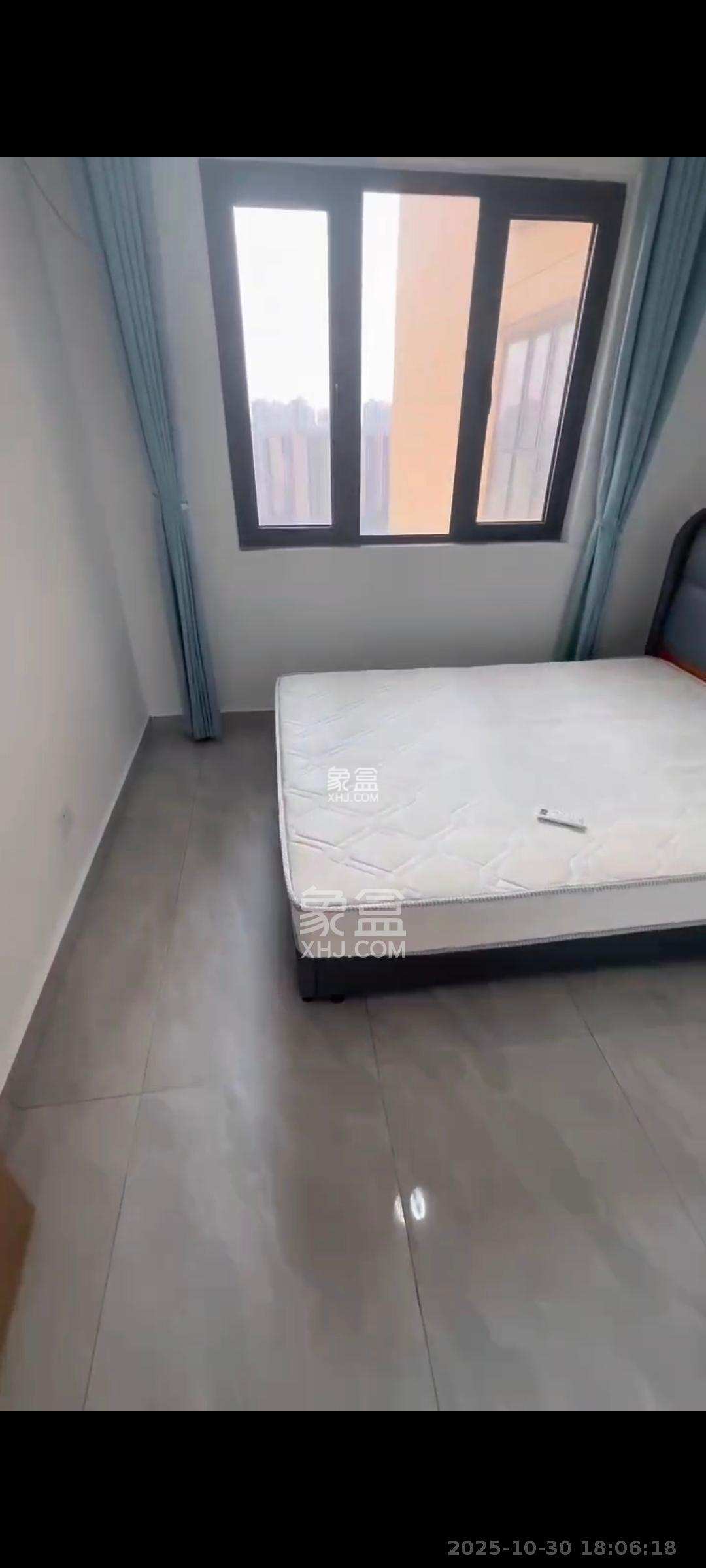 中粮鸿云  3室2厅2卫    1900.0元/月 中粮鸿云  3室2厅2卫    1900.0元/月室内图