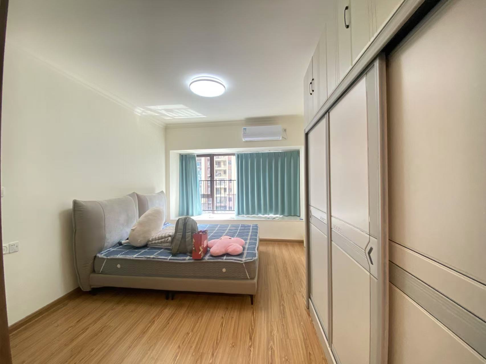 华耀碧桂园十里江湾誉峯  3室2厅2卫    65.0万室内图