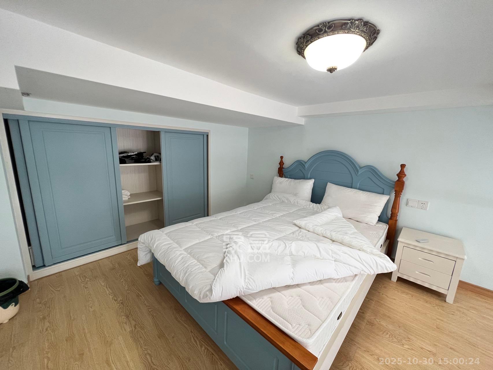 裕天国际商汇中心  1室1厅1卫    1600.0元/月室内图