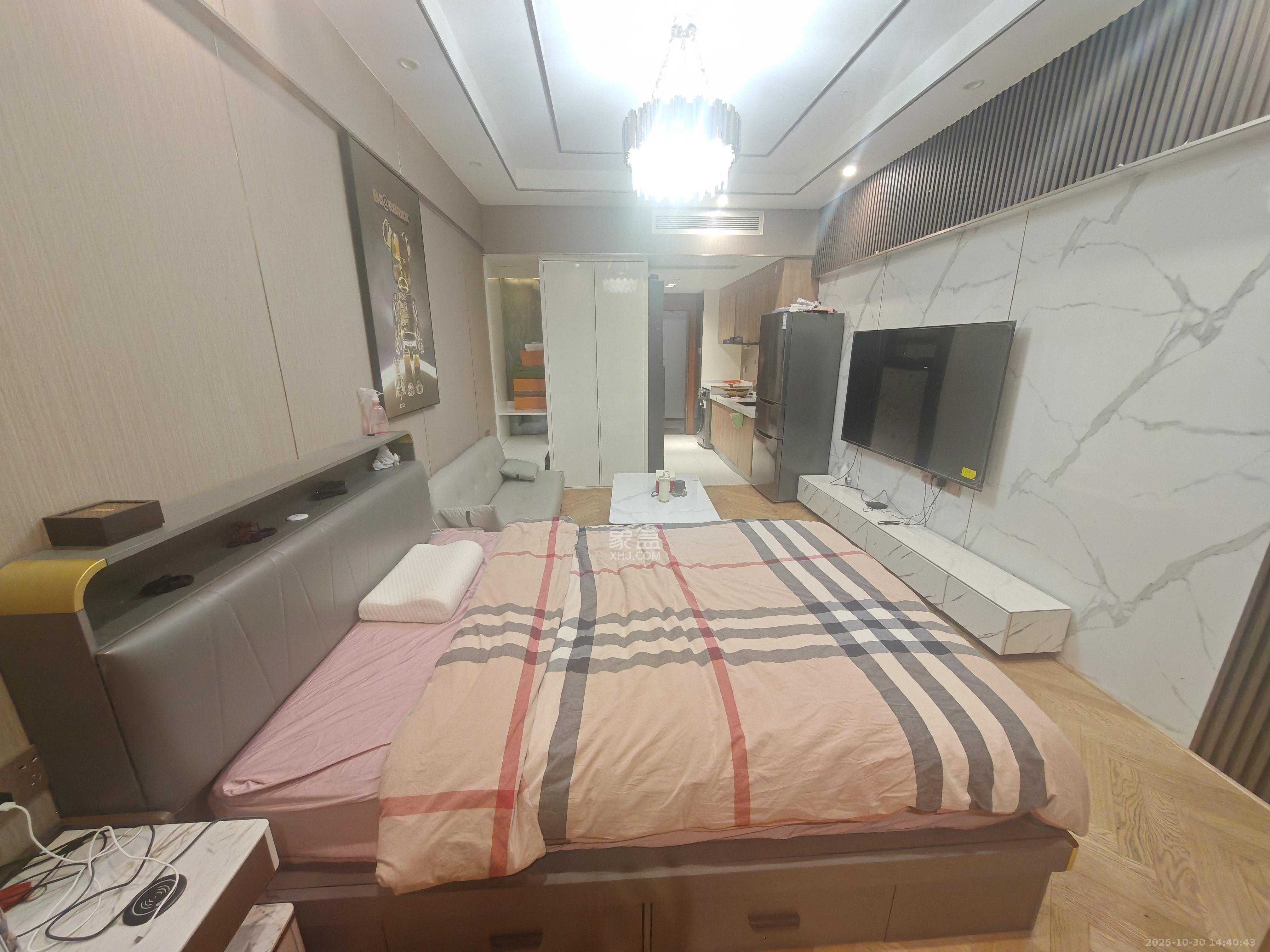 东怡外国（南湖一号)  1室1厅1卫    1800.0元/月室内图