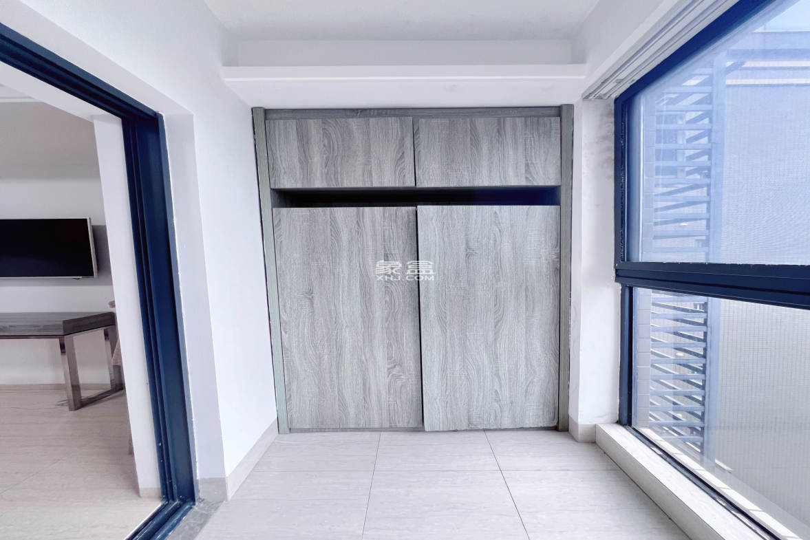 宇建国贸城 2室2厅1卫 3700.0元/月 宇建国贸城 2室2厅1卫 3700.0元/月室内图