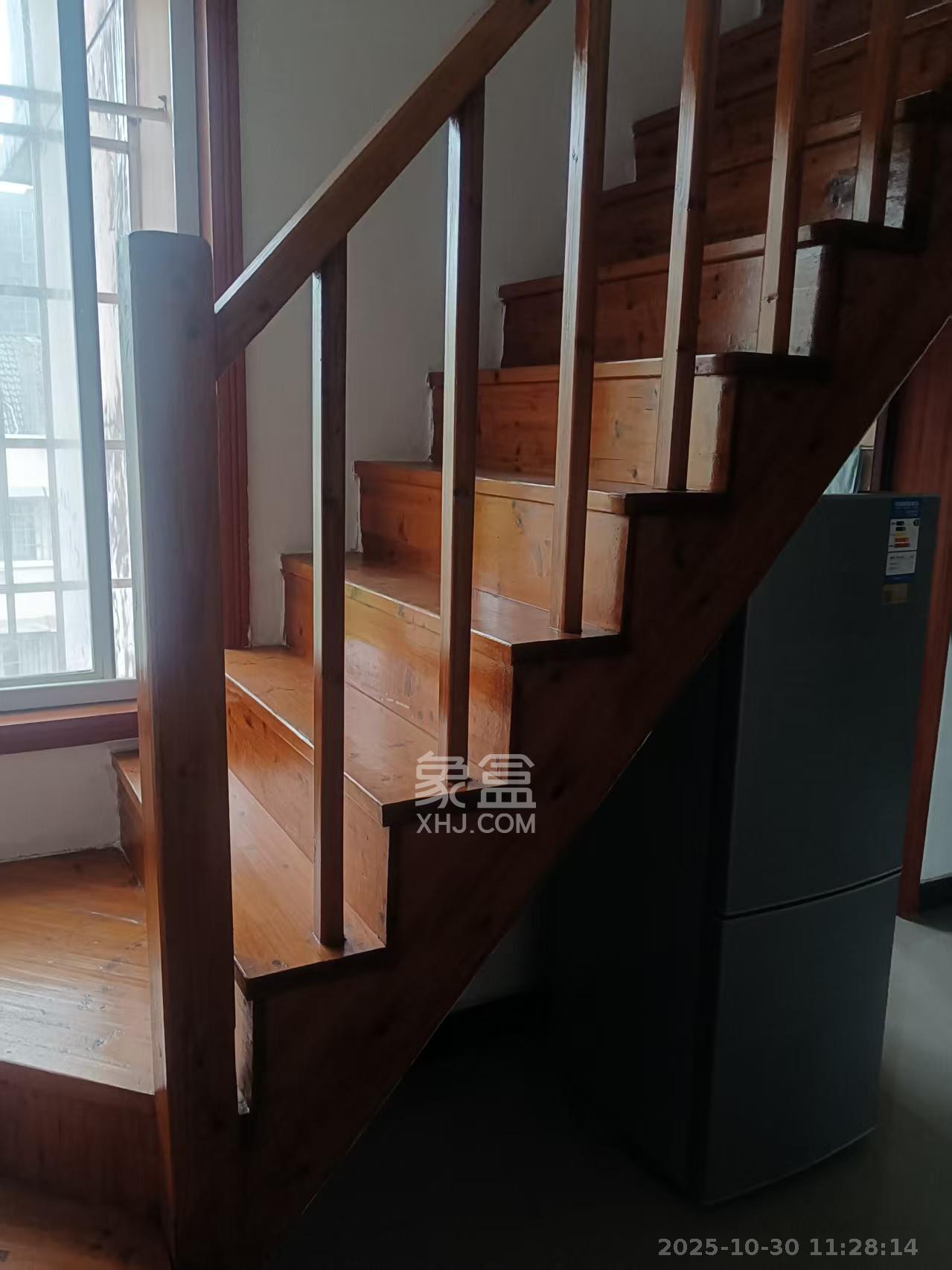 龙吉湾小区（龙瑞尚苑）  2室2厅1卫    1200.0元/月室内图