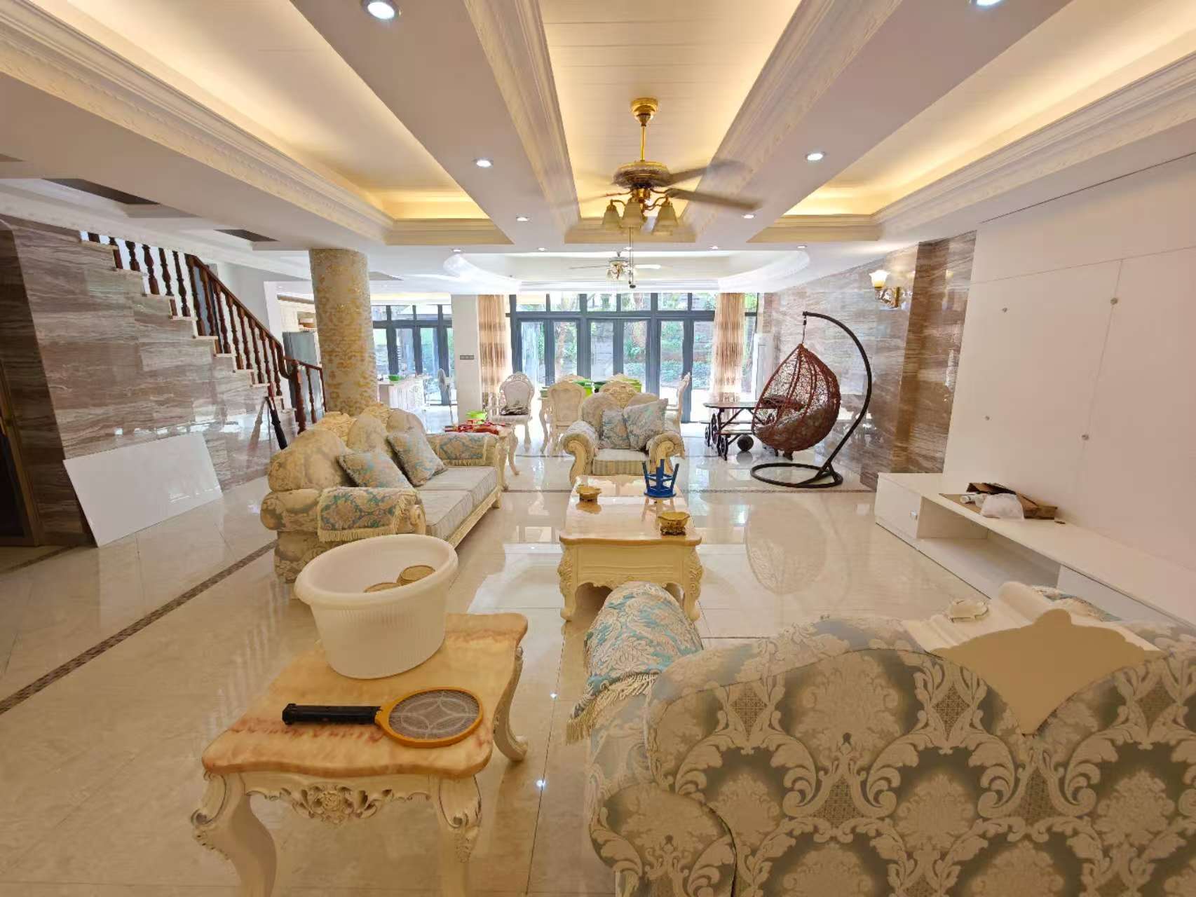 鸿洲江山  7室4厅3卫    18000.0元/月室内图