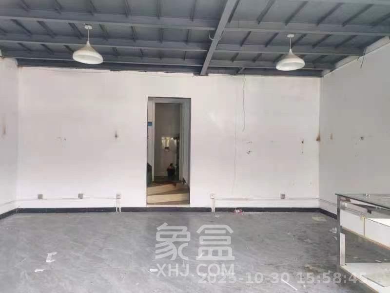 上河国际C区   70.0㎡      6000.0元/月室内图