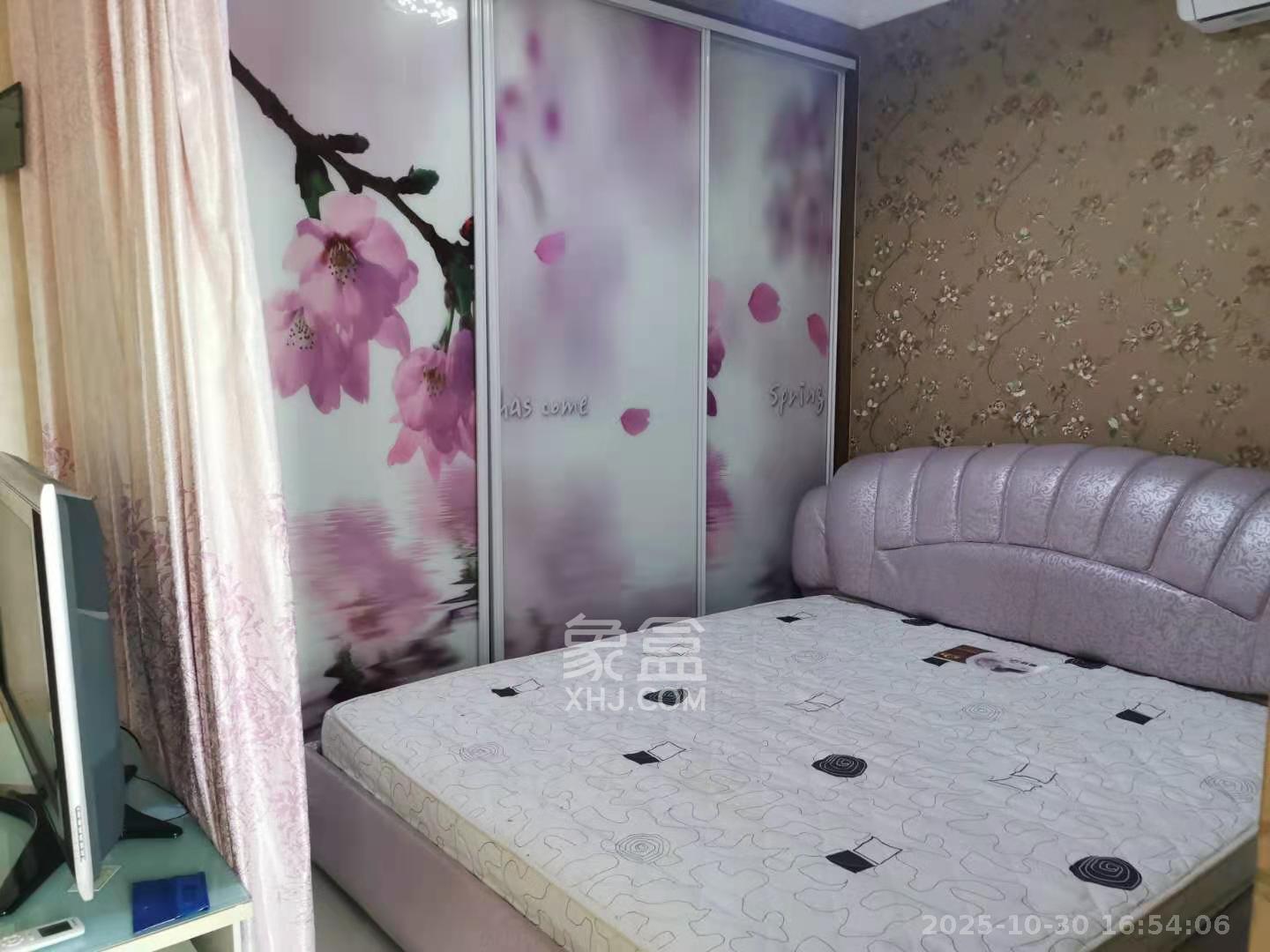 汇都公寓  1室1厅1卫    1600.0元/月室内图