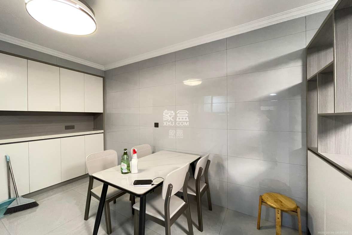 旭日嘉苑  1室0厅0卫    2500.0元/月 旭日嘉苑  1室0厅0卫    2500.0元/月室内图