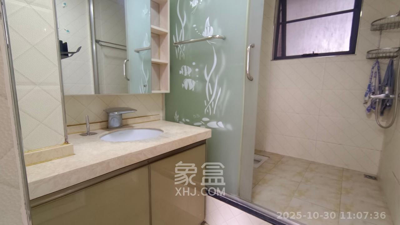 湘江世纪城鸿江苑 2室1厅1卫 2300.0元/月 湘江世纪城鸿江苑 2室1厅1卫 2300.0元/月室内图