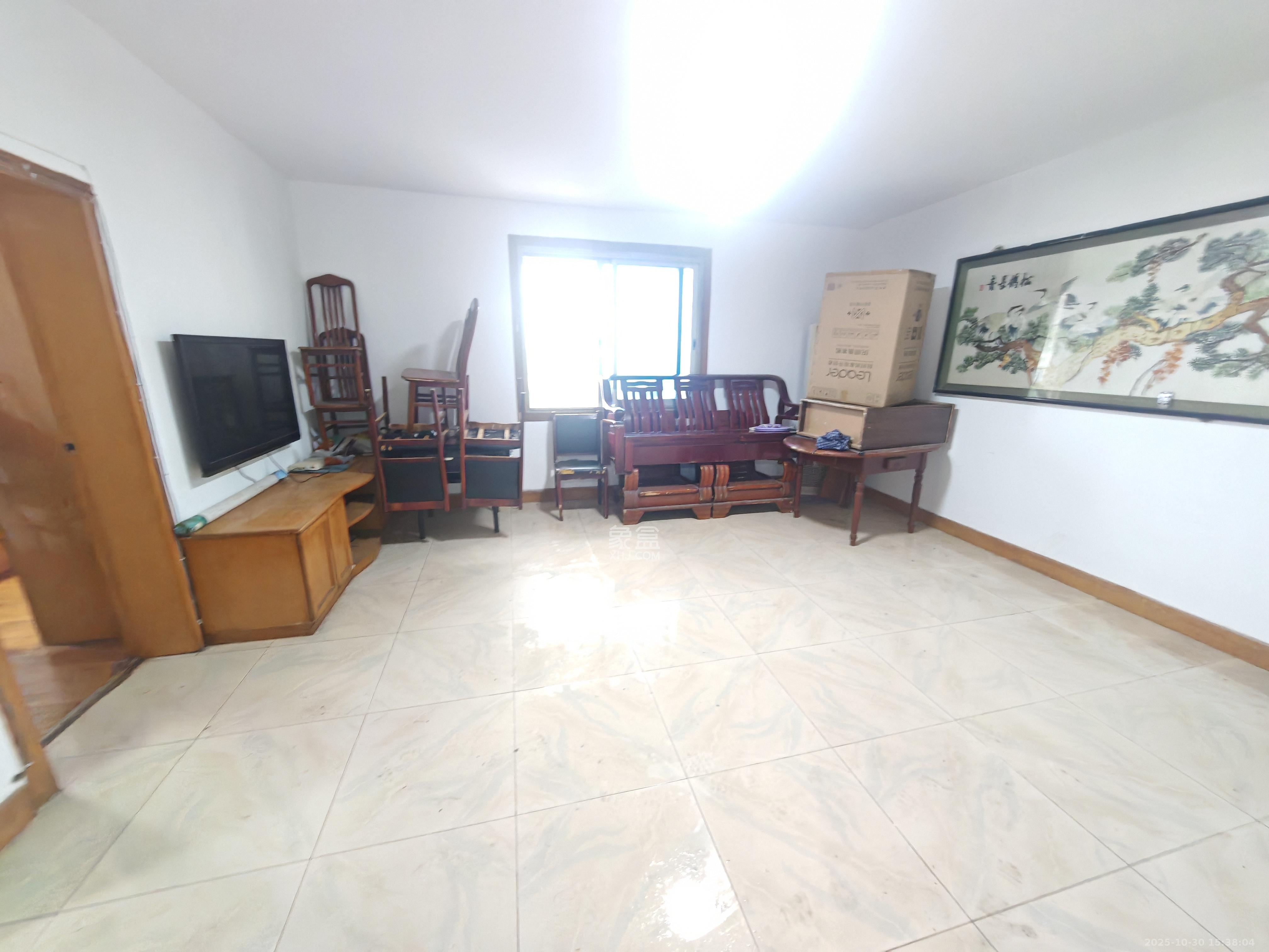 西湖新村  2室1厅1卫    1500.0元/月室内图