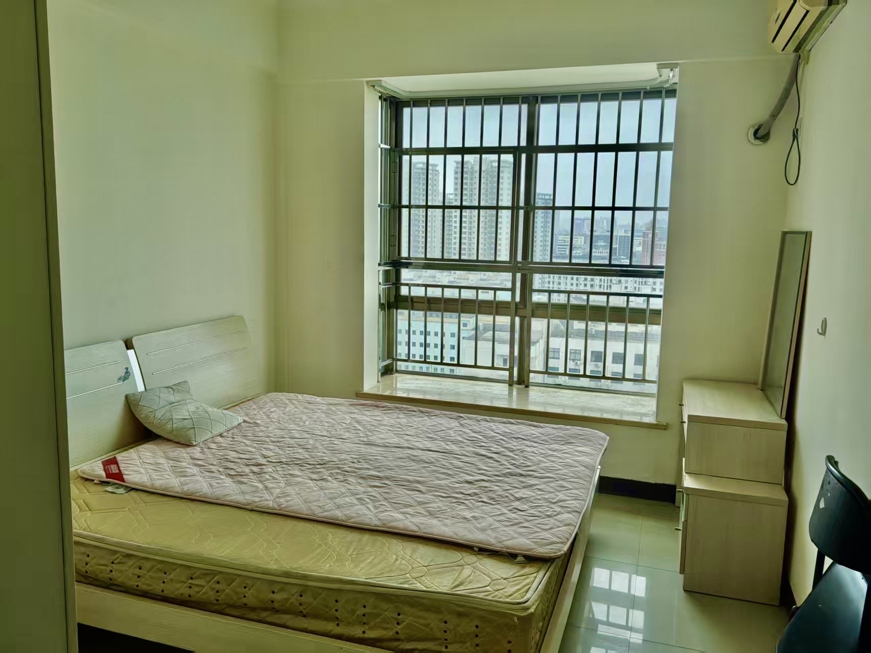 市政花园 1室0厅0卫 3000.0元/月 市政花园 1室0厅0卫 3000.0元/月室内图