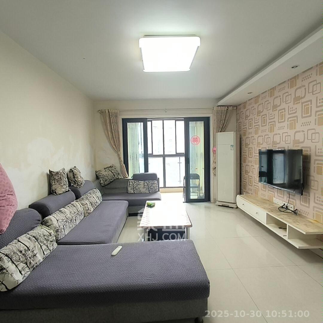 高鑫麓城 2室1厅1卫 2400.0元/月 高鑫麓城 2室1厅1卫 2400.0元/月室内图