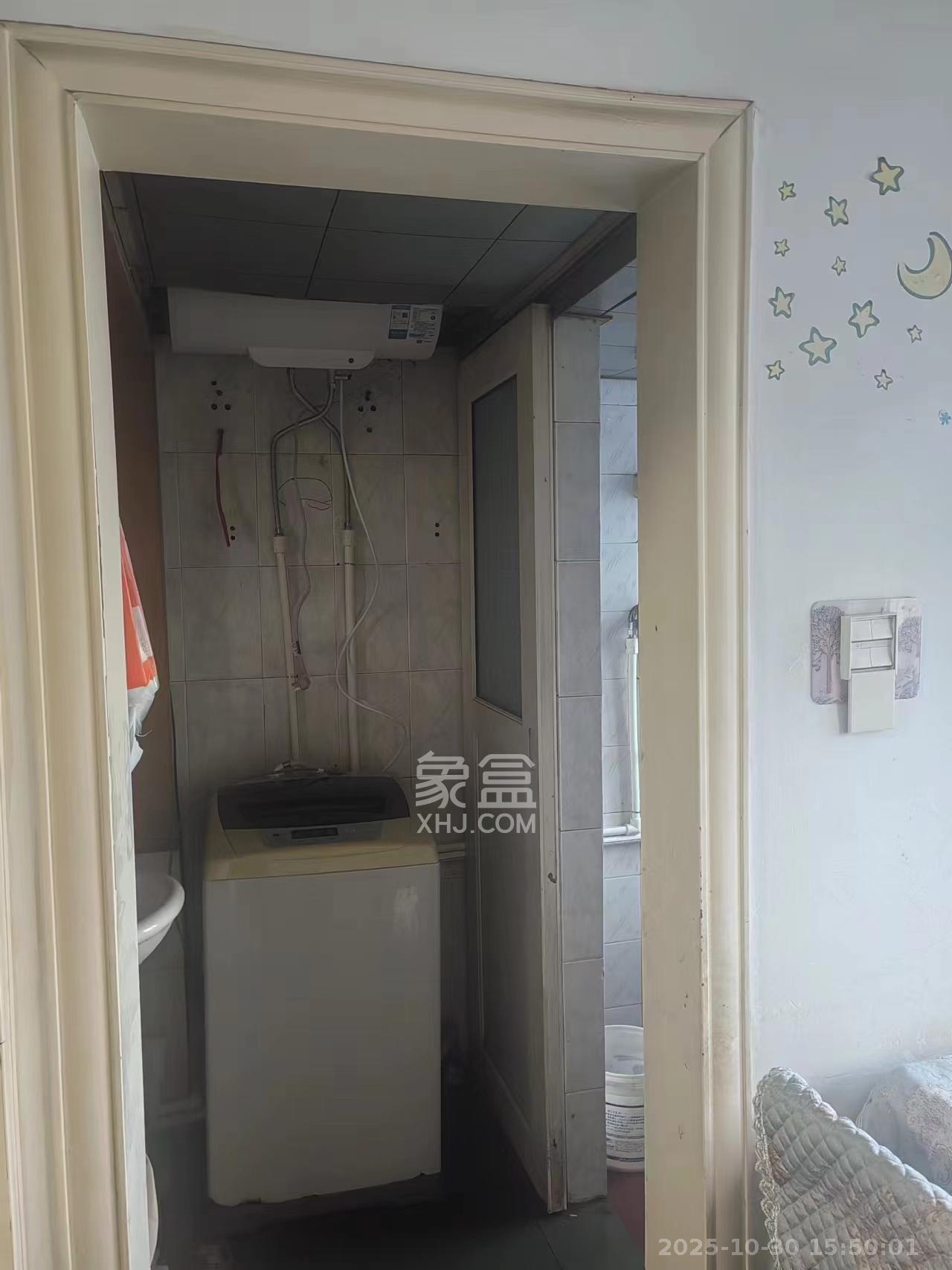 狮子山二片  2室2厅1卫    1500.0元/月 狮子山二片  2室2厅1卫    1500.0元/月室内图