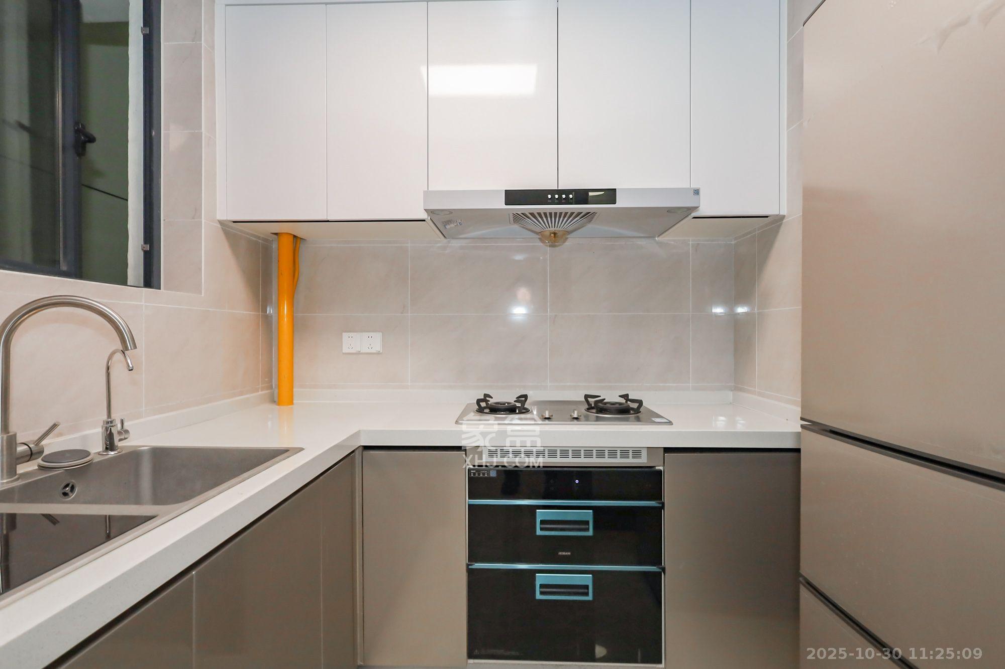 滨江府1913  4室2厅2卫    4000.0元/月室内图