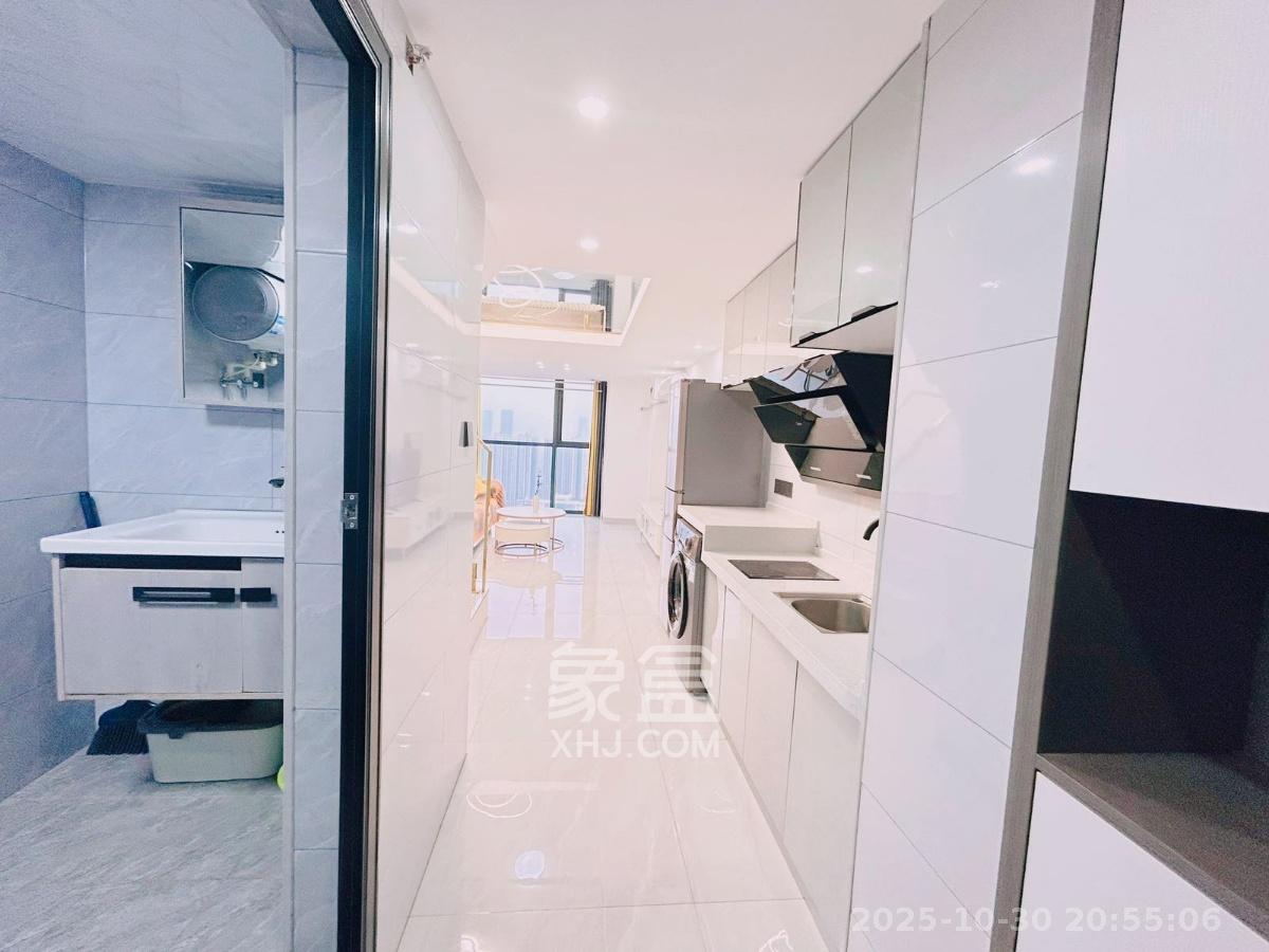 万润时光里  2室1厅1卫    2600.0元/月