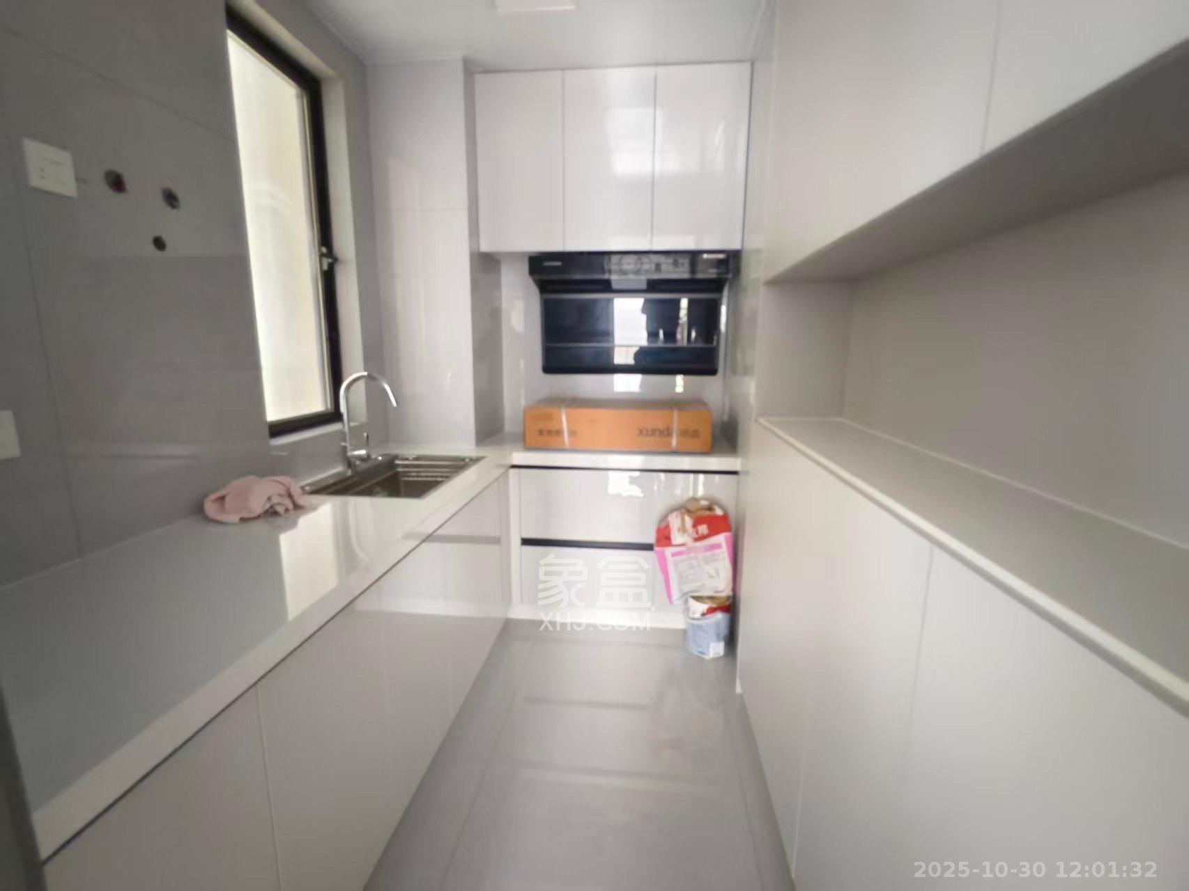 兴进珺府  4室2厅2卫    2000.0元/月 兴进珺府  4室2厅2卫    2000.0元/月室内图