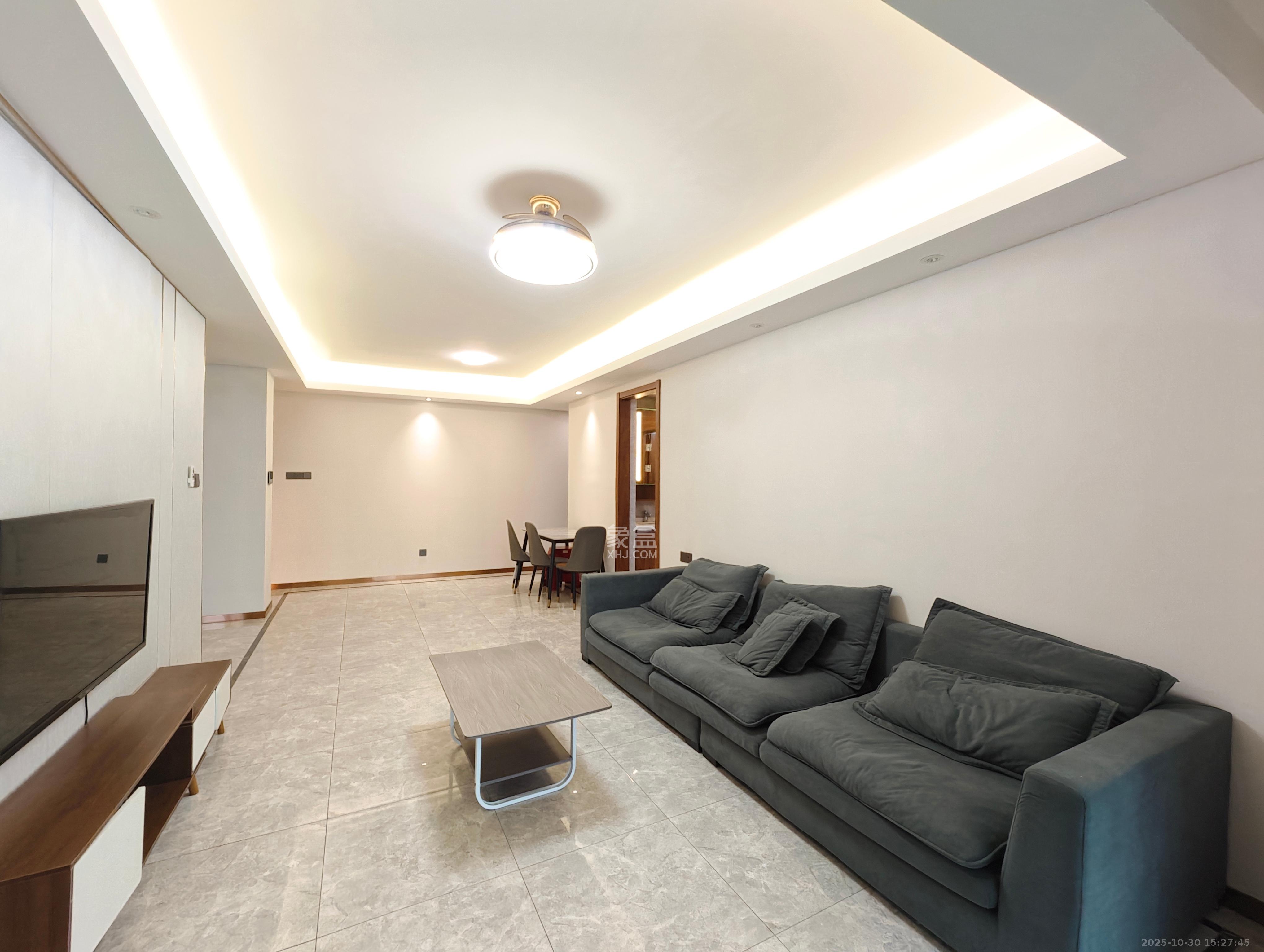 梅溪悦章  3室2厅2卫    3500.0元/月室内图