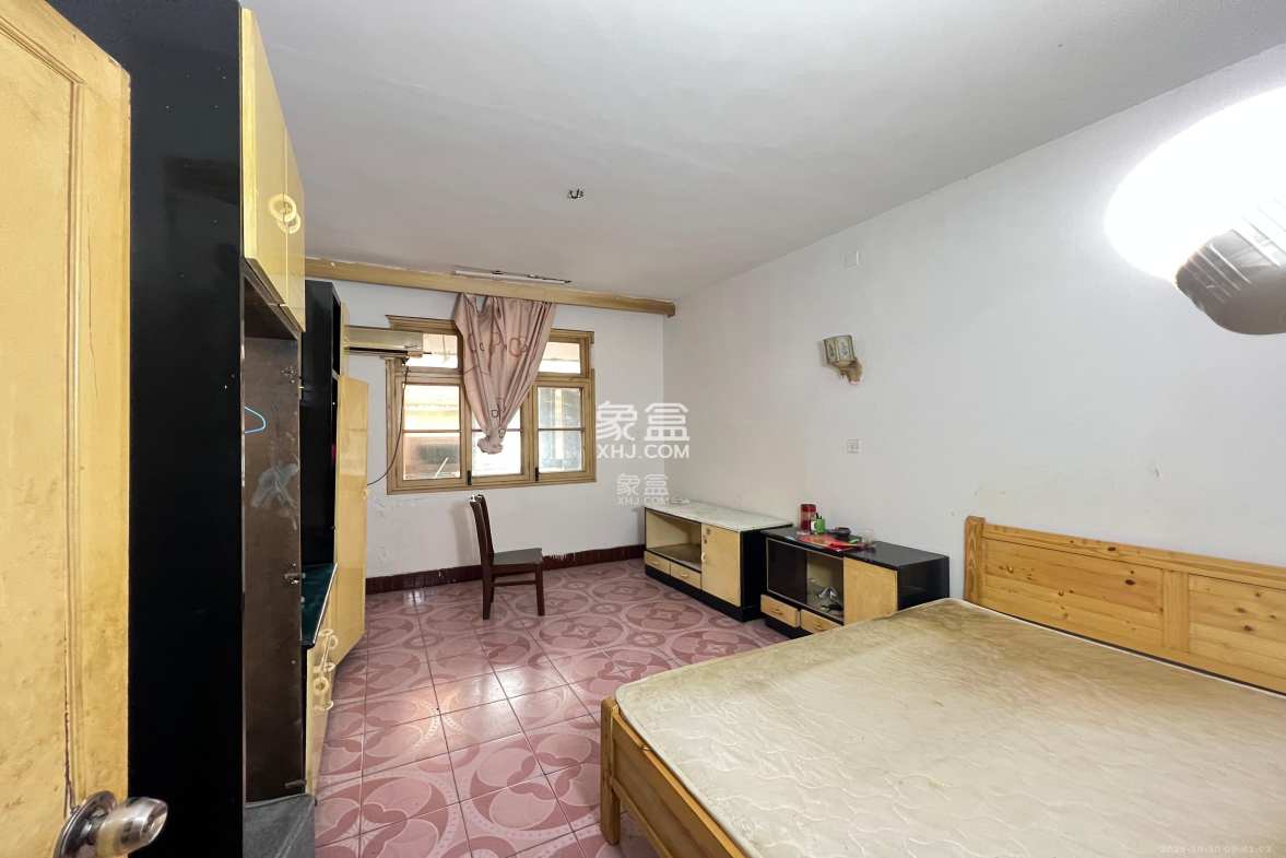 物华大院 2室2厅1卫 1200.0元/月 物华大院 2室2厅1卫 1200.0元/月室内图