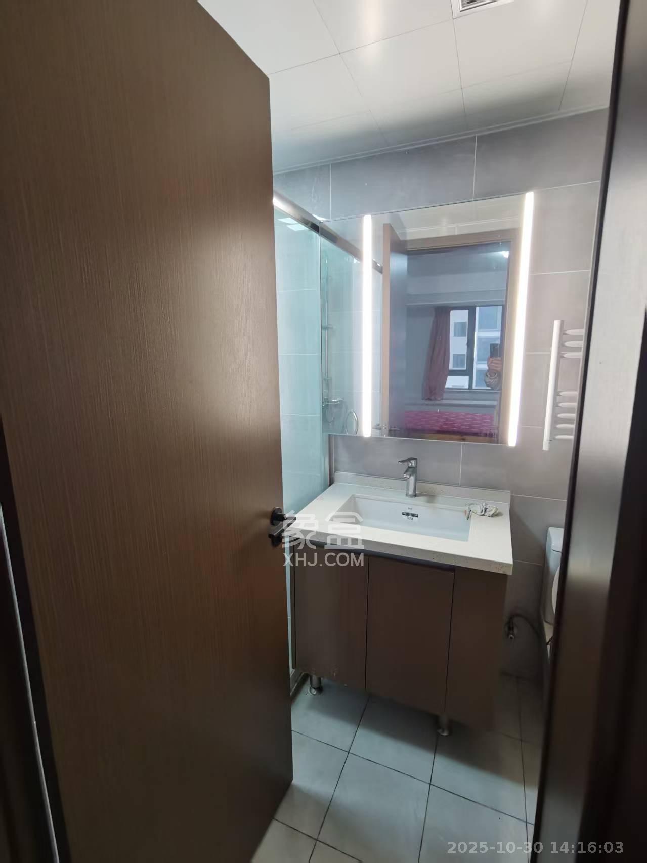 梦想麓隐天境  4室2厅2卫    3000.0元/月室内图