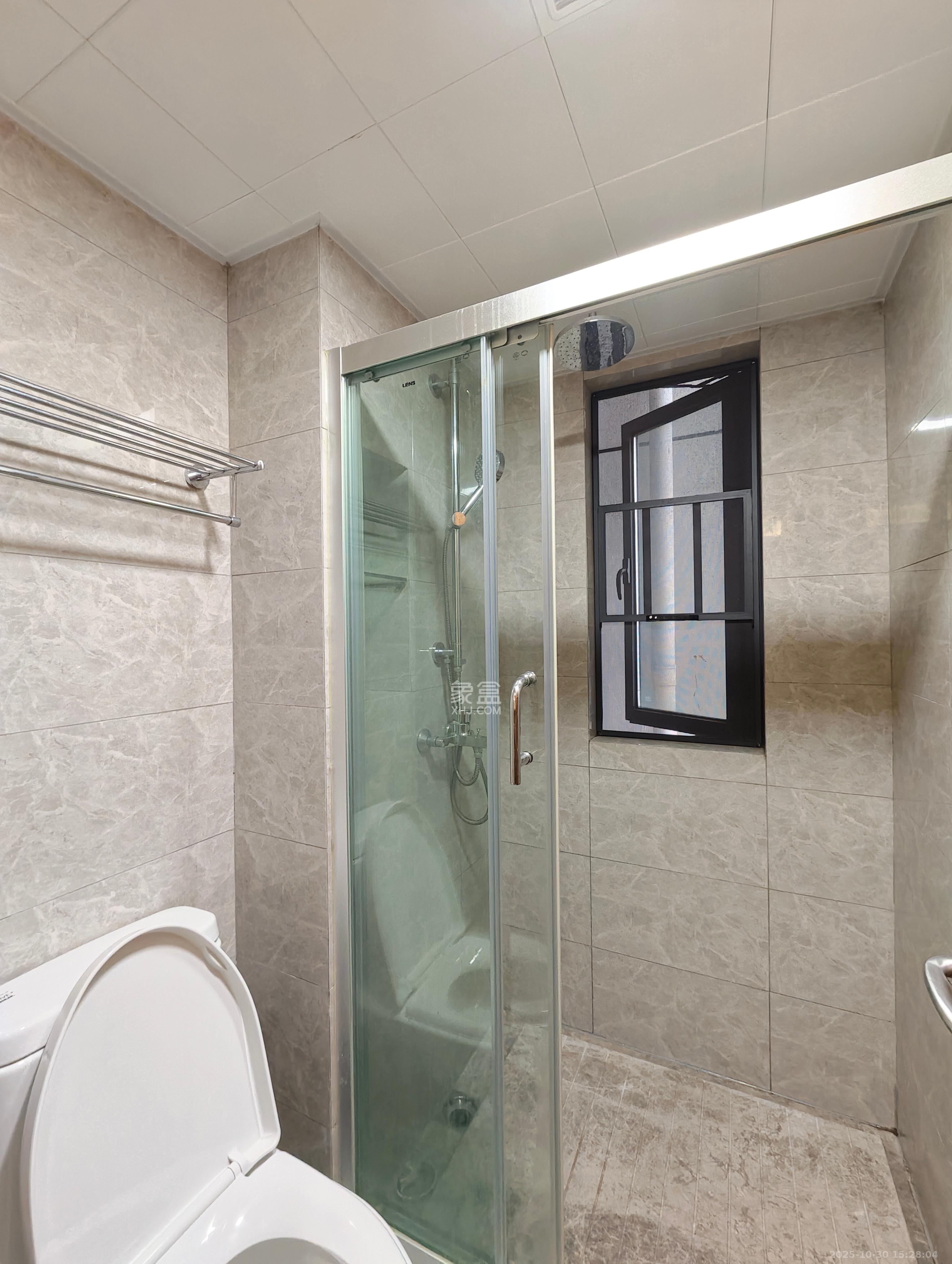 梅溪悦章 3室2厅2卫 3500.0元/月 梅溪悦章 3室2厅2卫 3500.0元/月室内图