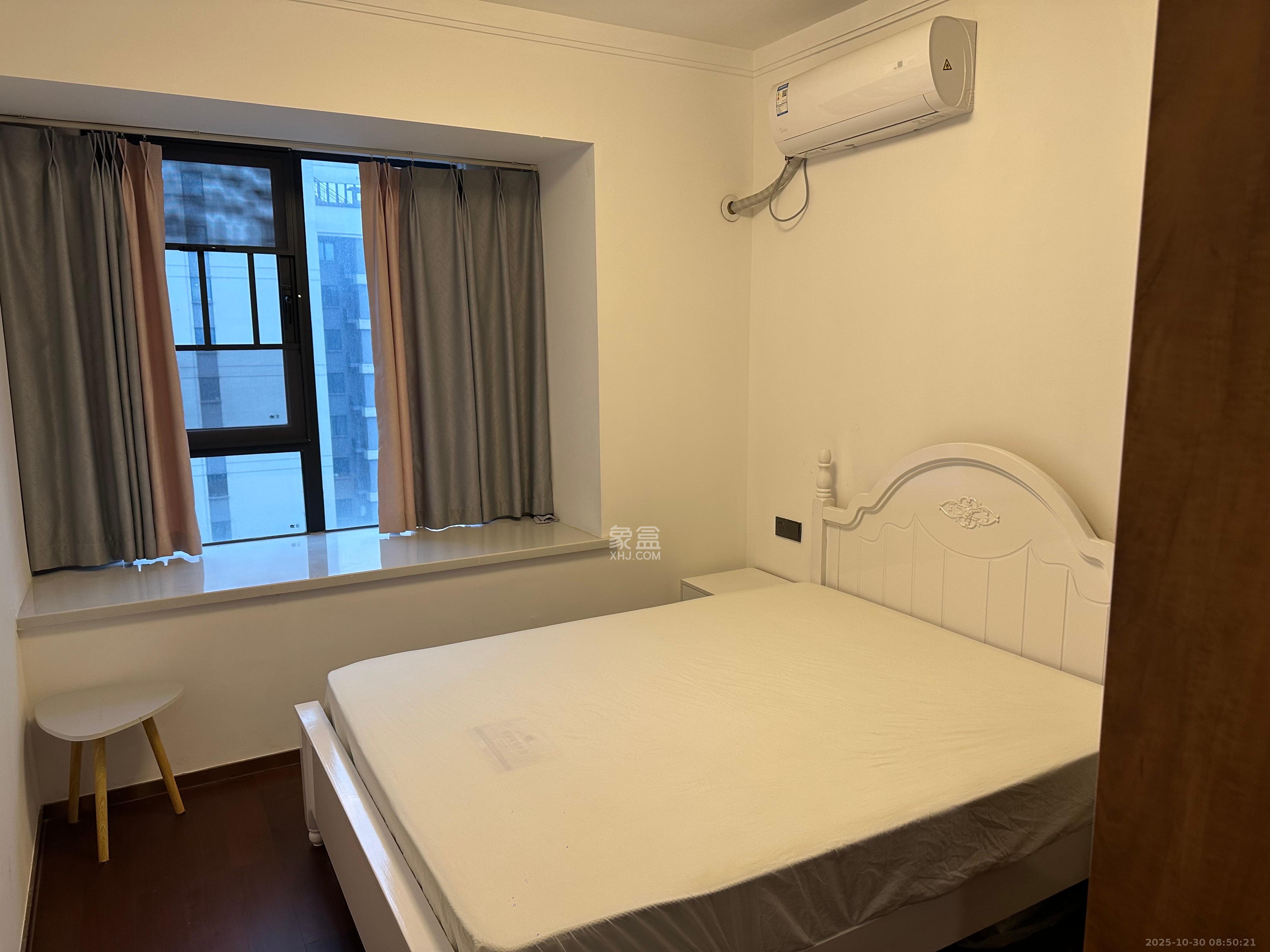 梅溪悦章  4室2厅2卫    4200.0元/月 梅溪悦章  4室2厅2卫    4200.0元/月室内图