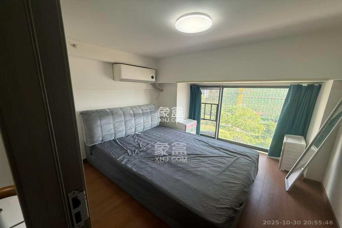 佳兆业云顶都汇 1室0厅0卫 1600.0元/月 佳兆业云顶都汇 1室0厅0卫 1600.0元/月室内图