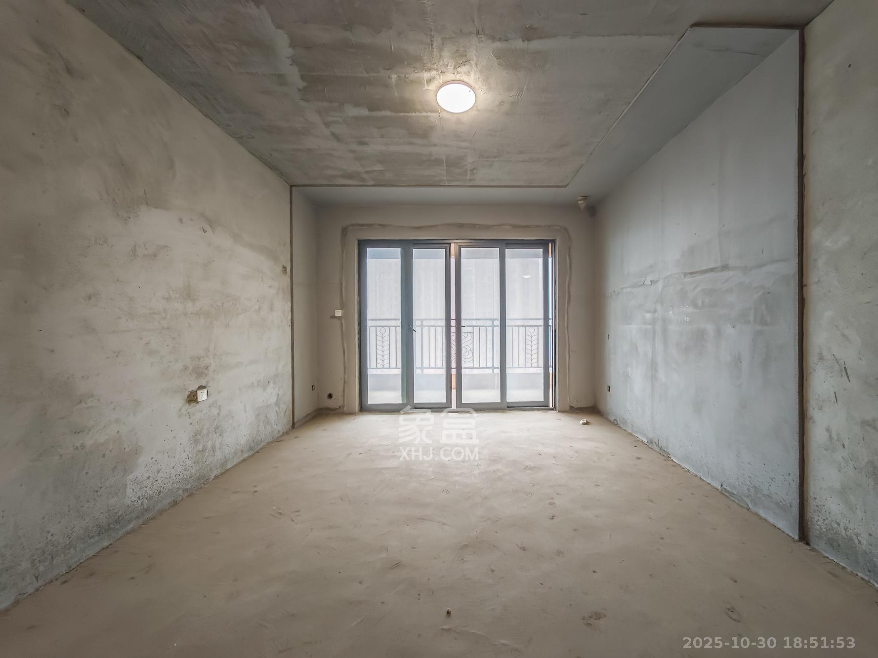 恒大御景天下城二期  3室2厅2卫    78.0万