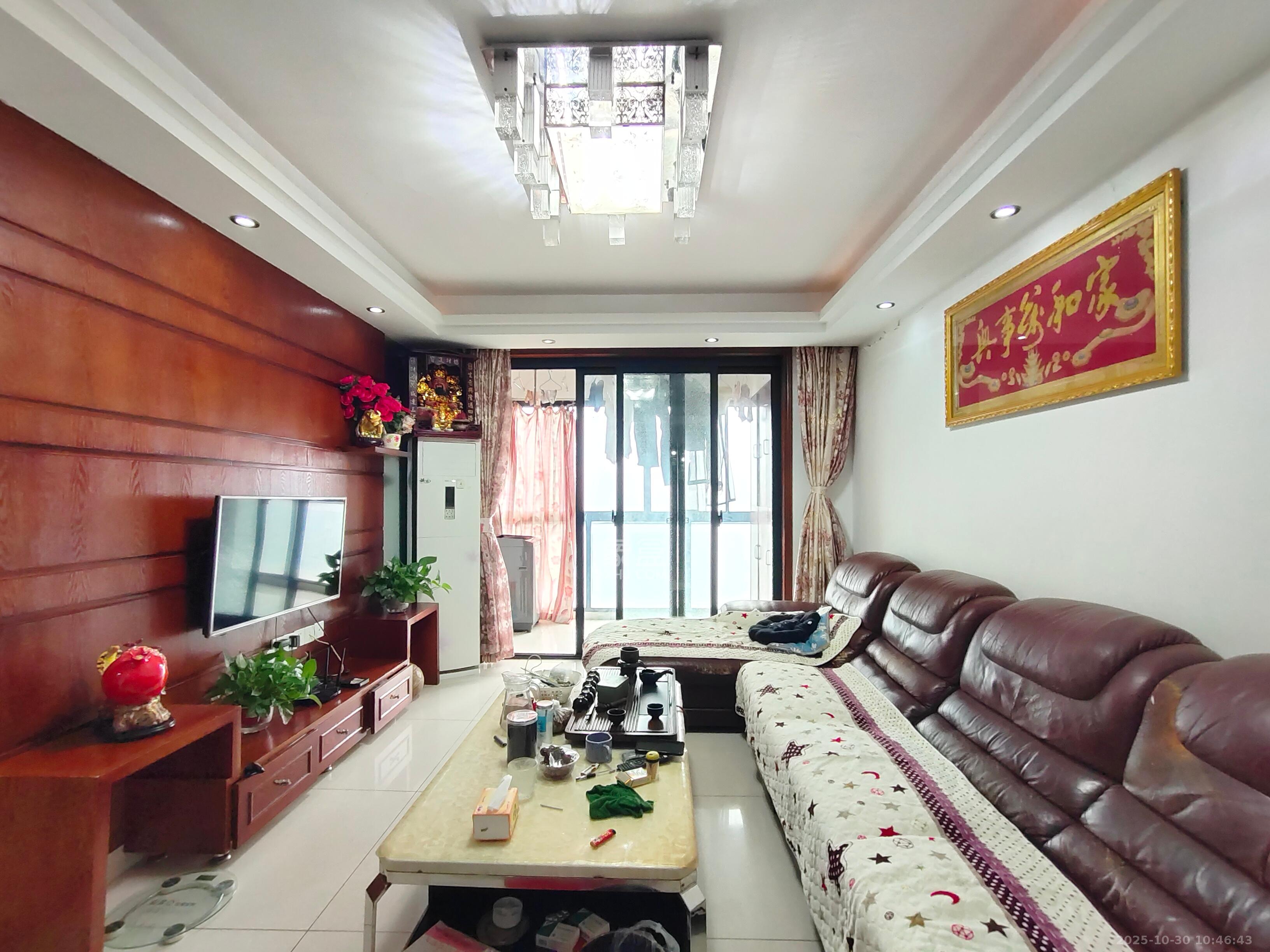 融科东南海  2室1厅1卫    2200.0元/月 融科东南海  2室1厅1卫    2200.0元/月室内图