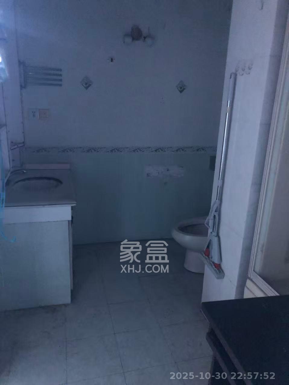 朝阳一、二村  1室1厅1卫    900.0元/月室内图