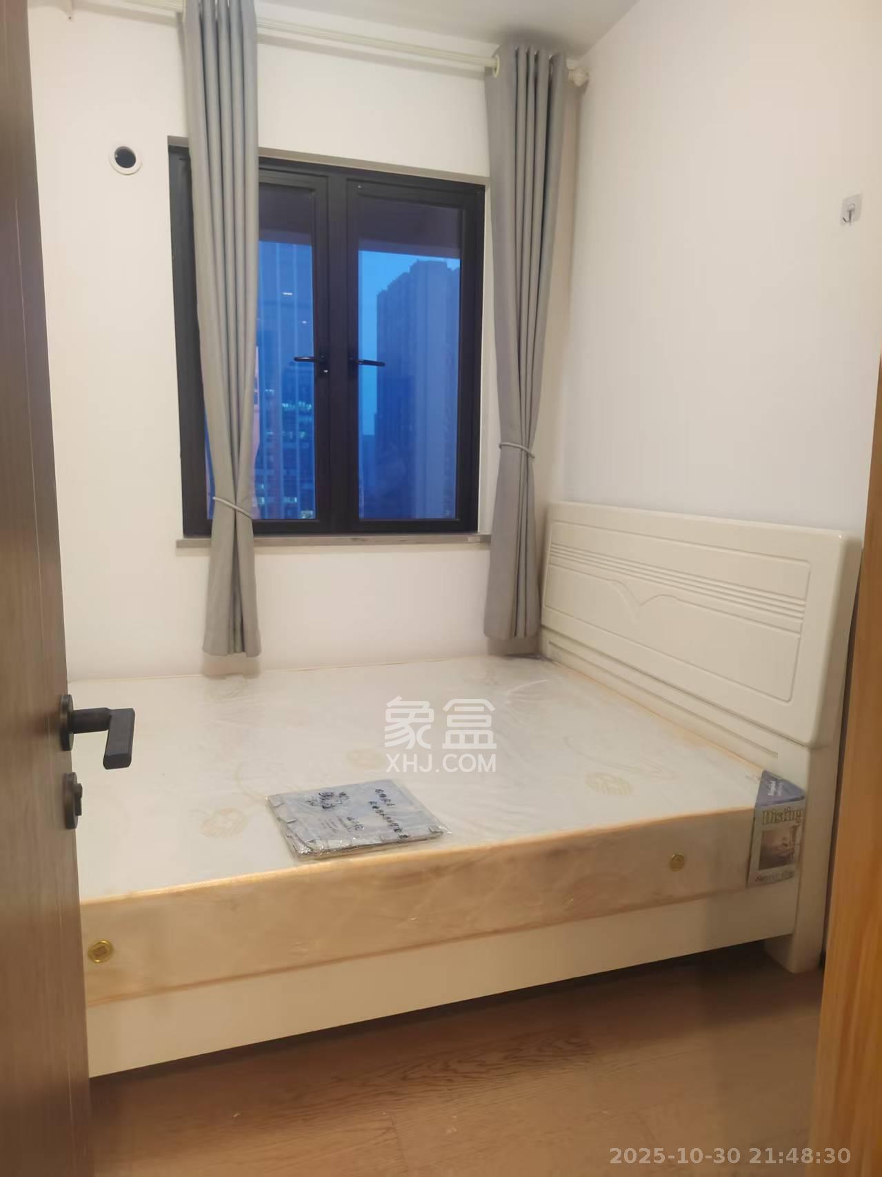 万科金色梦想D区  2室1厅1卫    2200.0元/月室内图