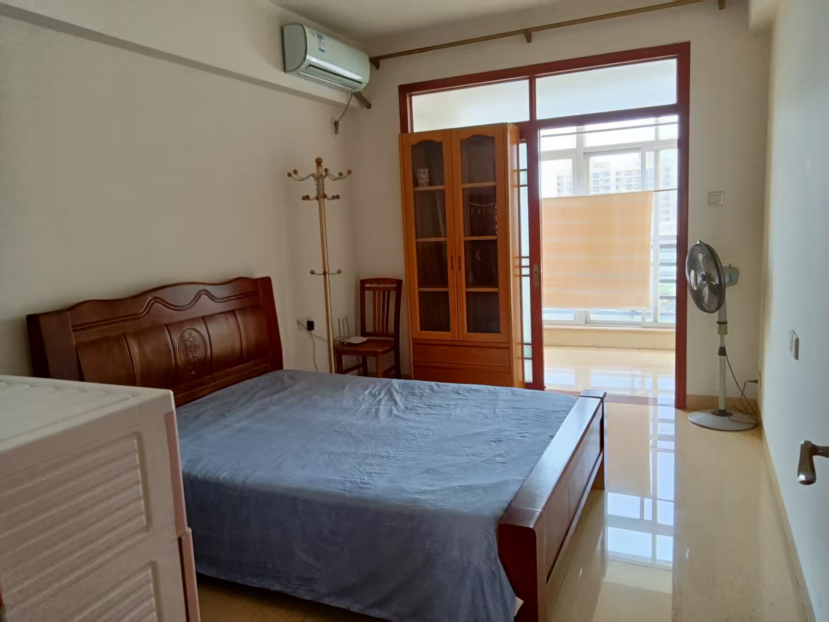 龙华区检察院宿舍 4室2厅2卫 3300.0元/月 龙华区检察院宿舍 4室2厅2卫 3300.0元/月室内图