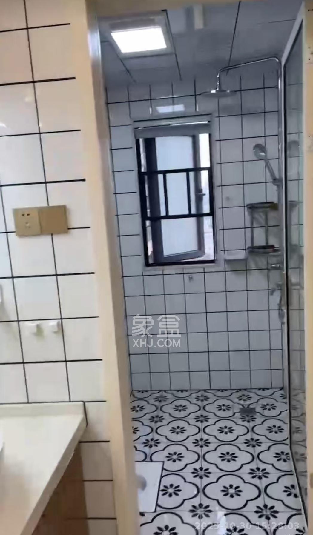 长房云时代  3室2厅1卫    2600.0元/月 长房云时代  3室2厅1卫    2600.0元/月室内图