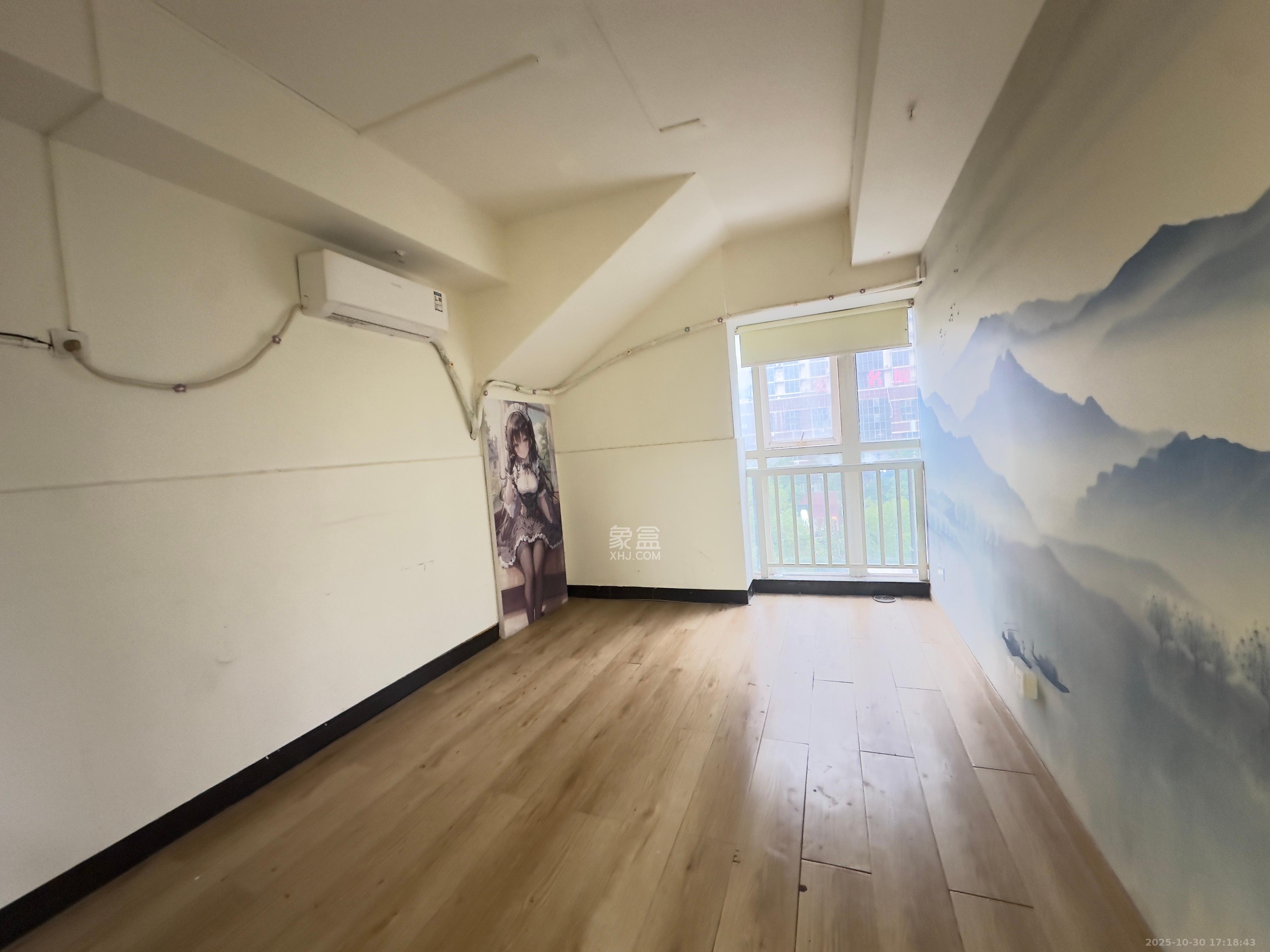 汇富中心   230.0㎡      6000.0元/月室内图