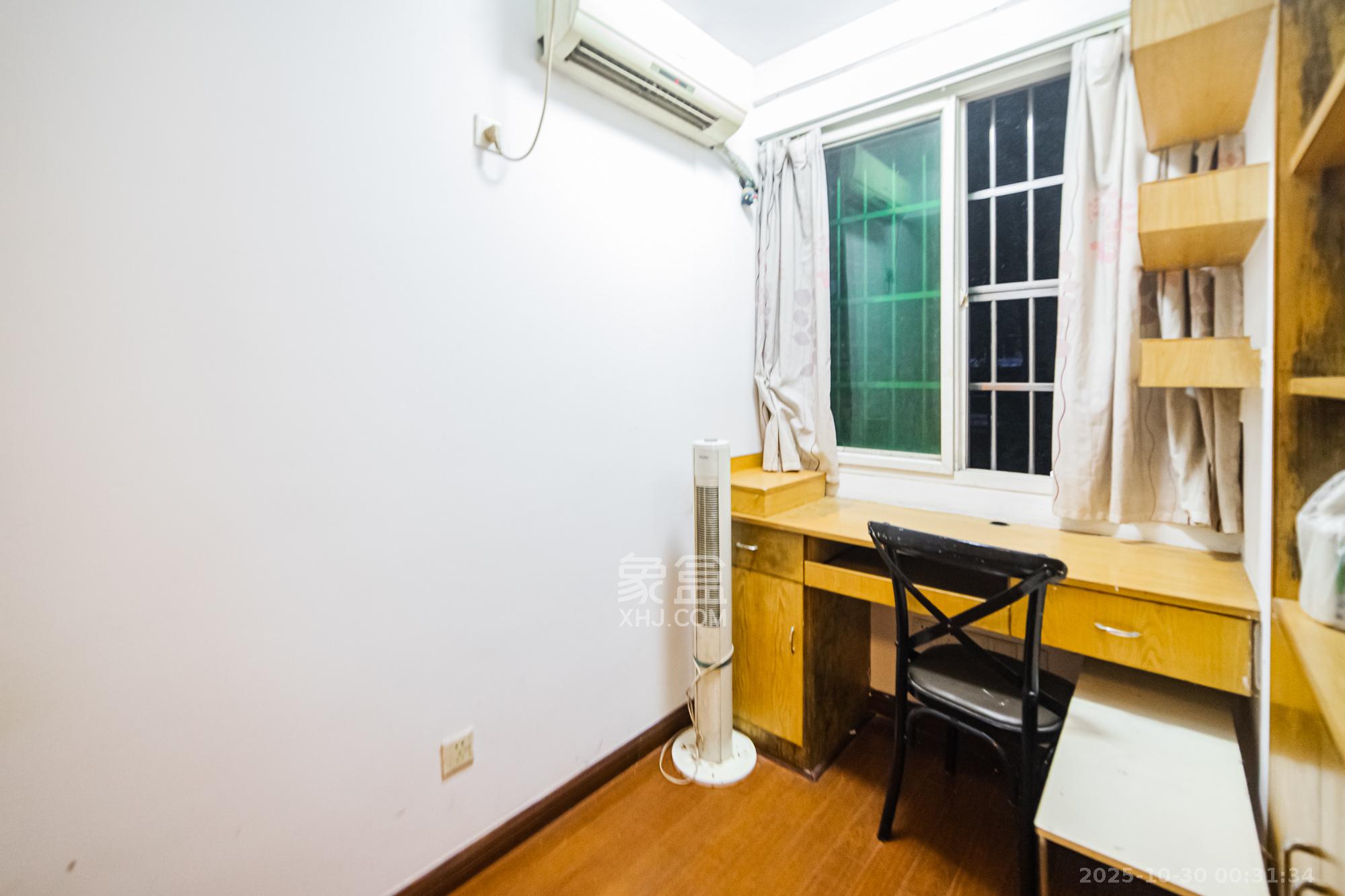 恒鑫澜北湾 2室1厅1卫 68.0万 恒鑫澜北湾 2室1厅1卫 68.0万卧室