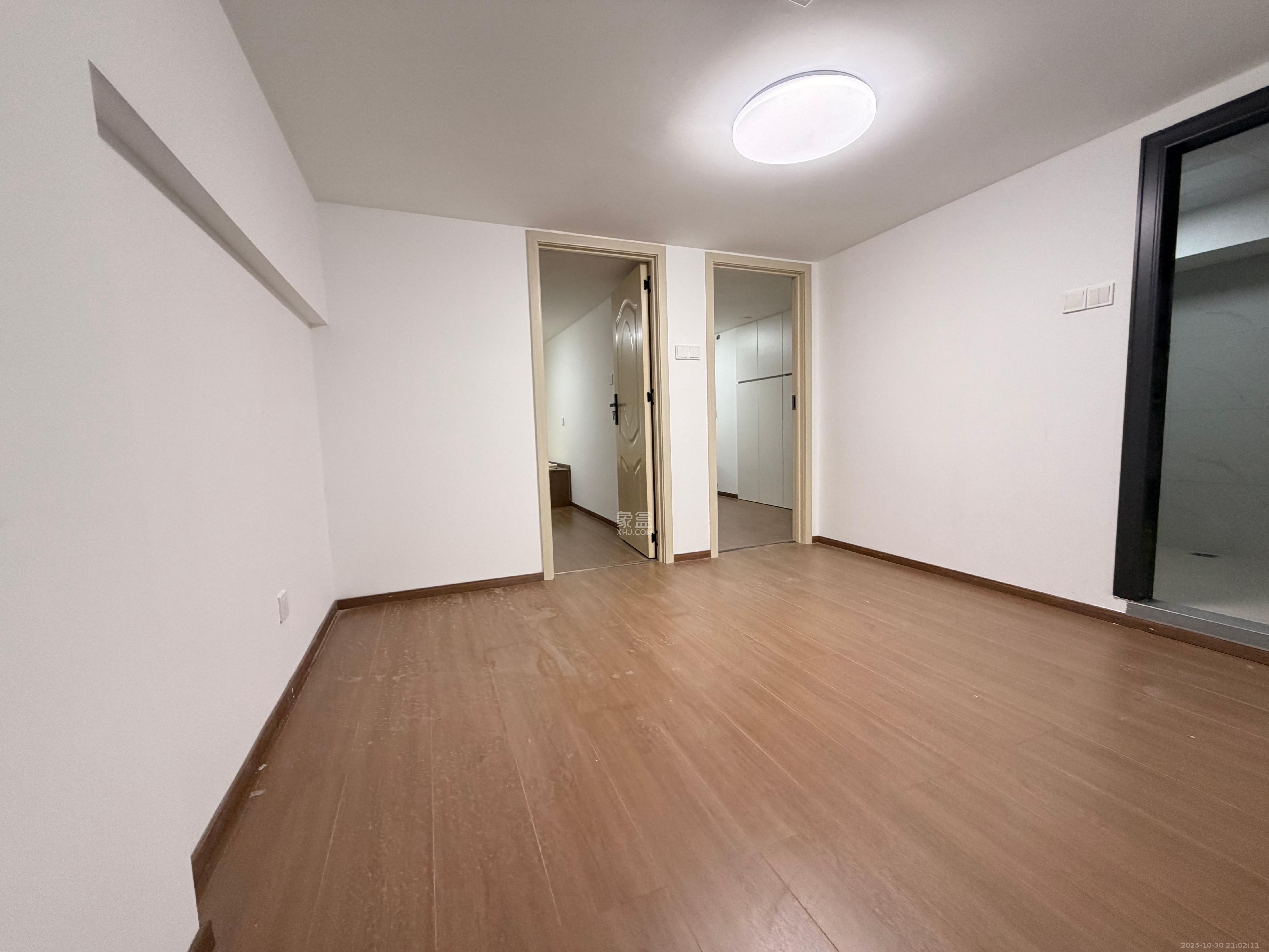 恒泰风格城市  2室2厅2卫    1800.0元/月室内图