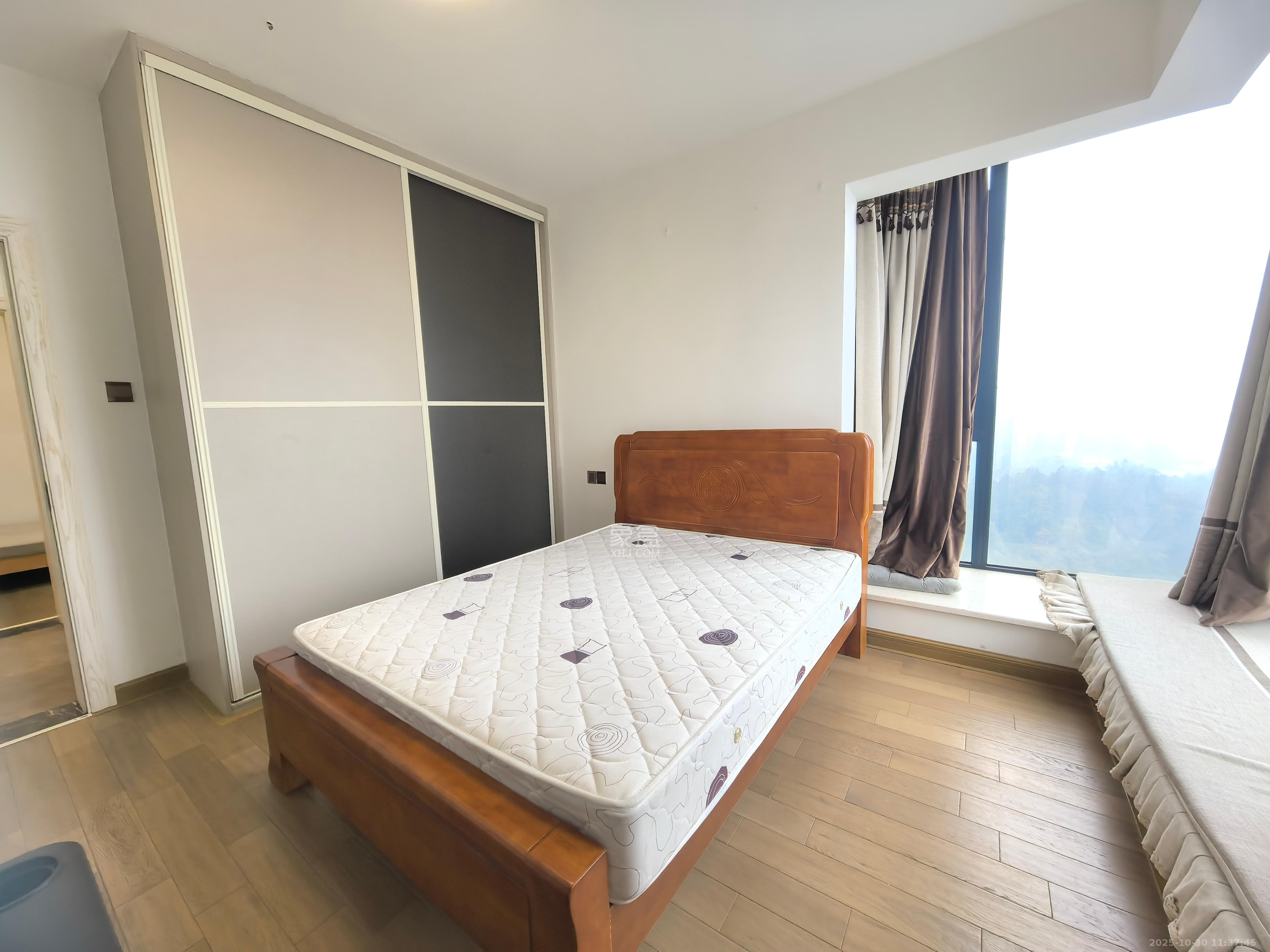 北京御园一二期(国泰嘉园)  3室2厅2卫    2500.0元/月 北京御园一二期(国泰嘉园)  3室2厅2卫    2500.0元/月室内图