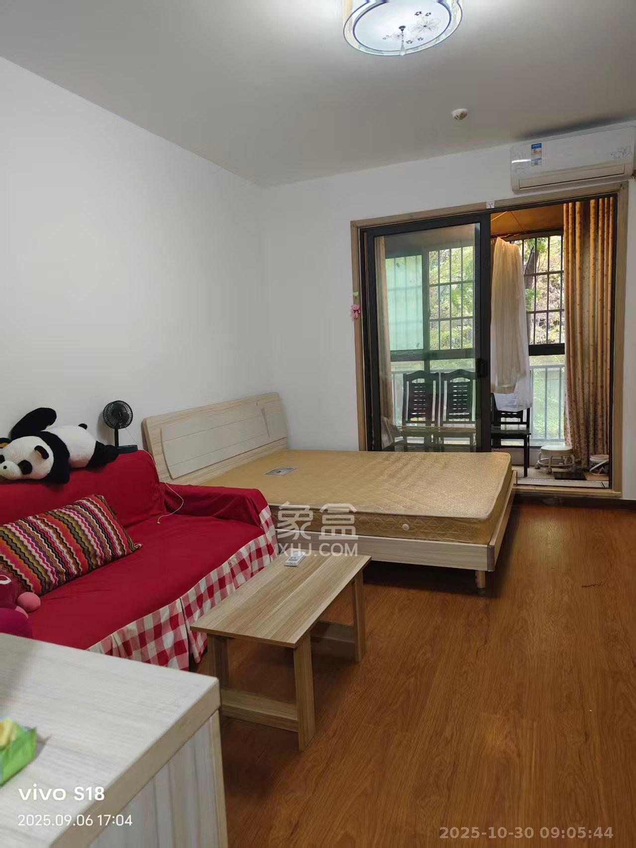 花漾年华(桂花园) 1室1厅1卫 1100.0元/月 花漾年华(桂花园) 1室1厅1卫 1100.0元/月室内图