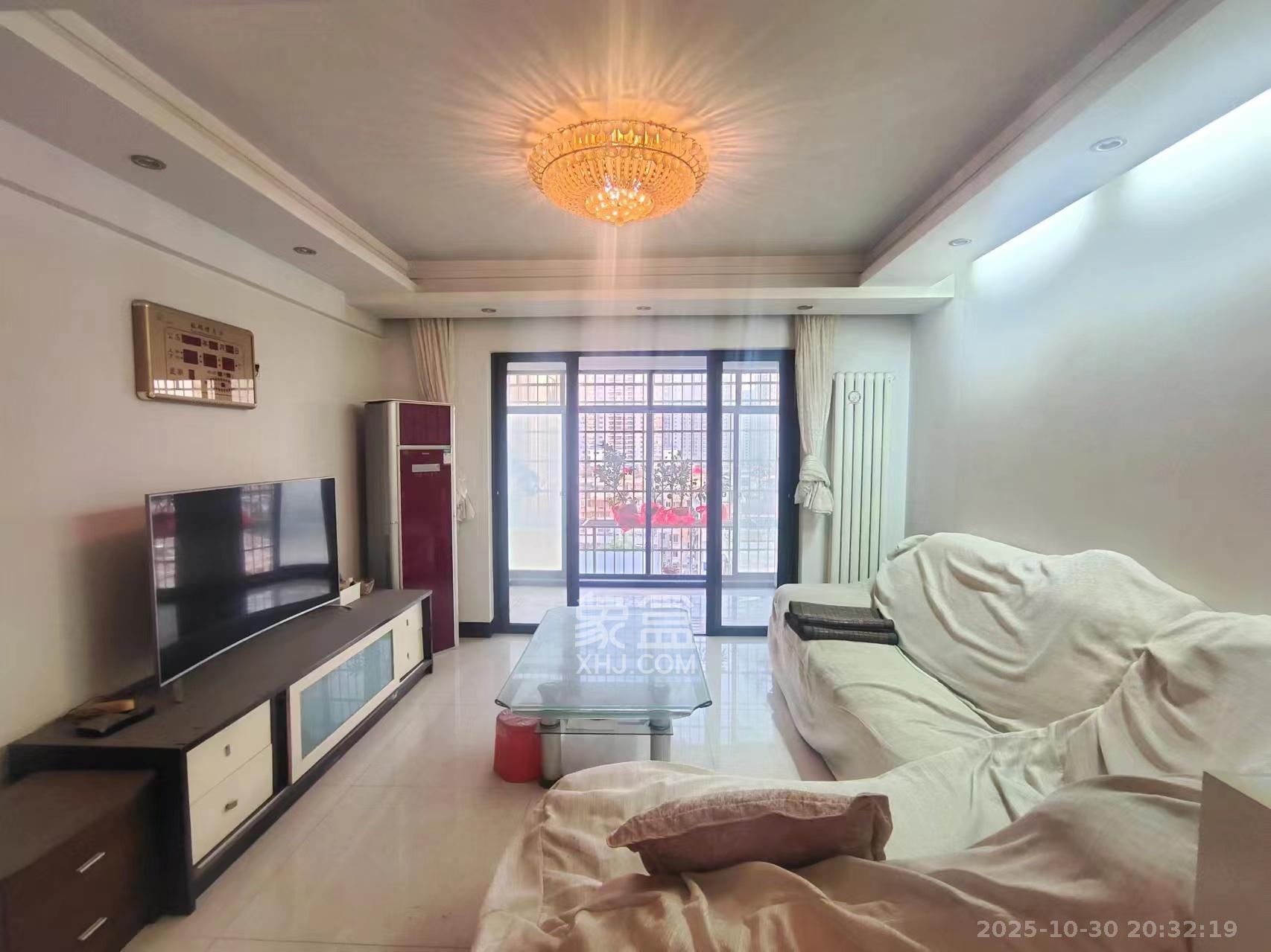 福圣园  3室2厅2卫    3200.0元/月