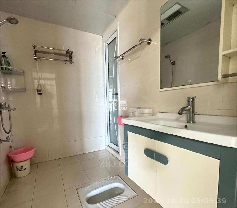 泰山公馆  2室1厅1卫    1800.0元/月 泰山公馆  2室1厅1卫    1800.0元/月室内图