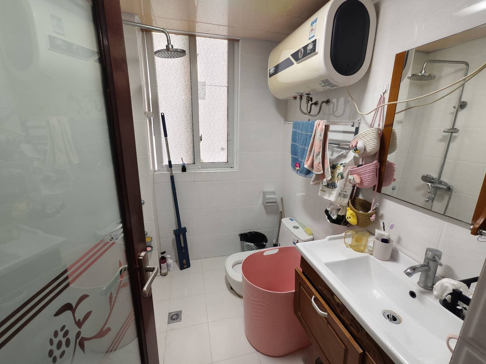 阳光水岸 2室2厅1卫 36.8万 阳光水岸 2室2厅1卫 36.8万客厅