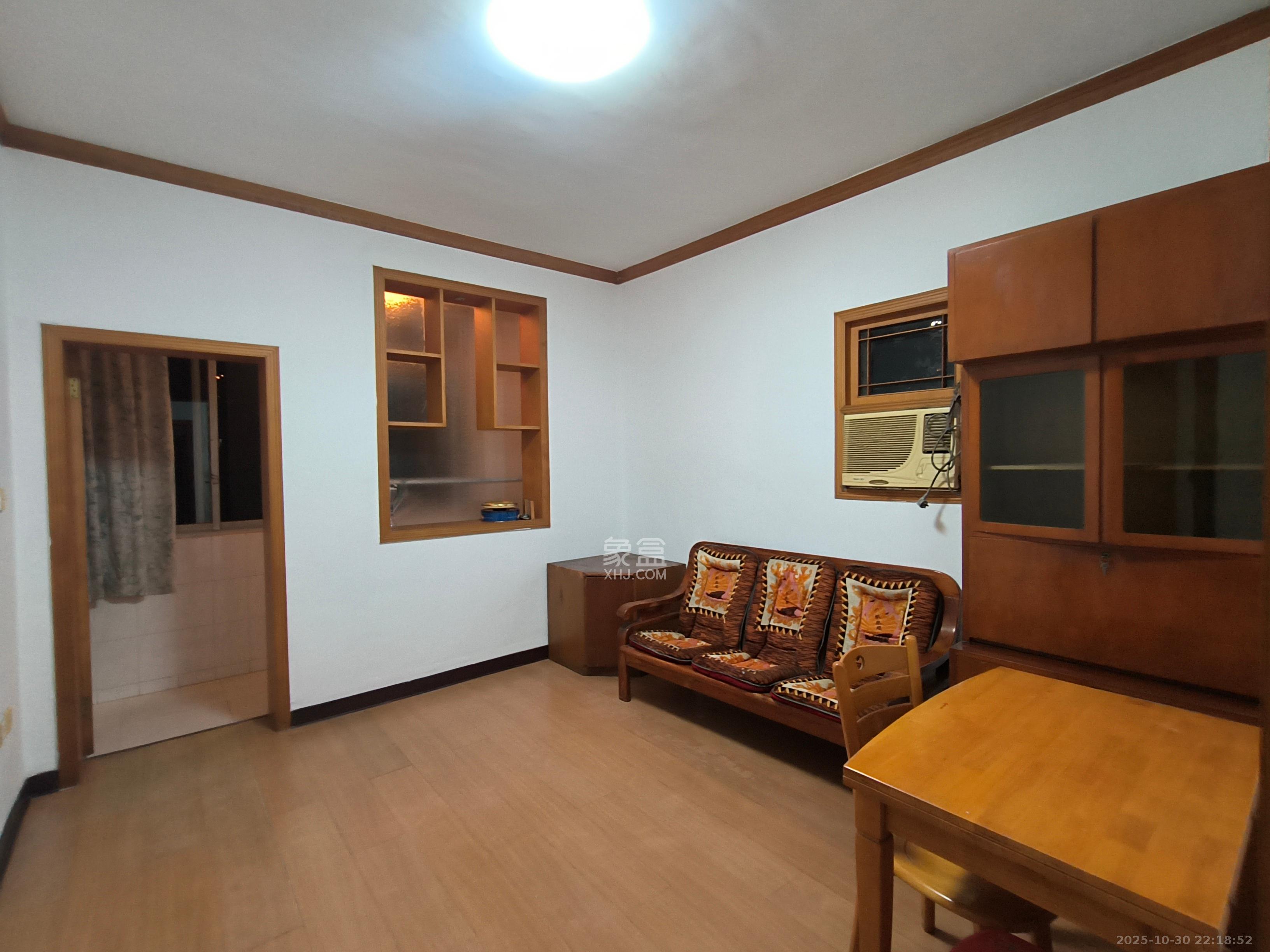 建湘新村  1室1厅1卫    1000.0元/月室内图