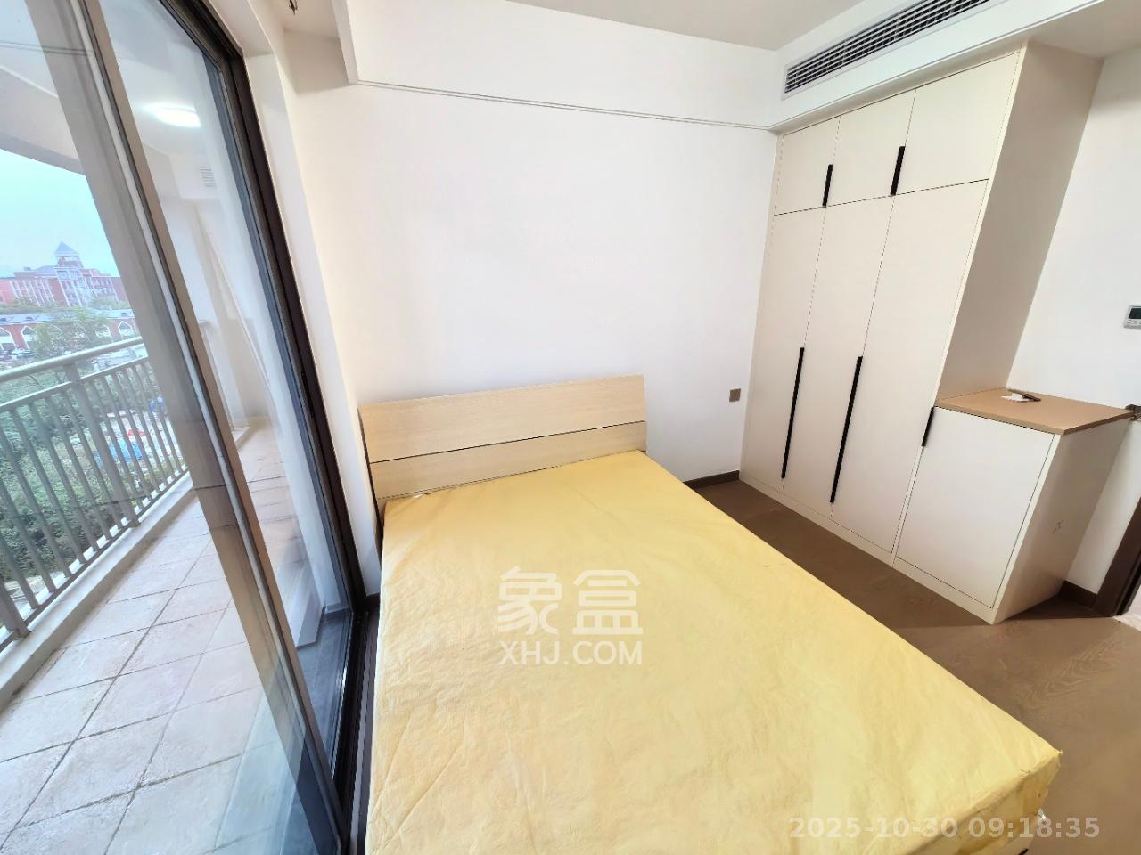 阳光城翡丽云邸  3室2厅2卫    2200.0元/月 阳光城翡丽云邸  3室2厅2卫    2200.0元/月室内图