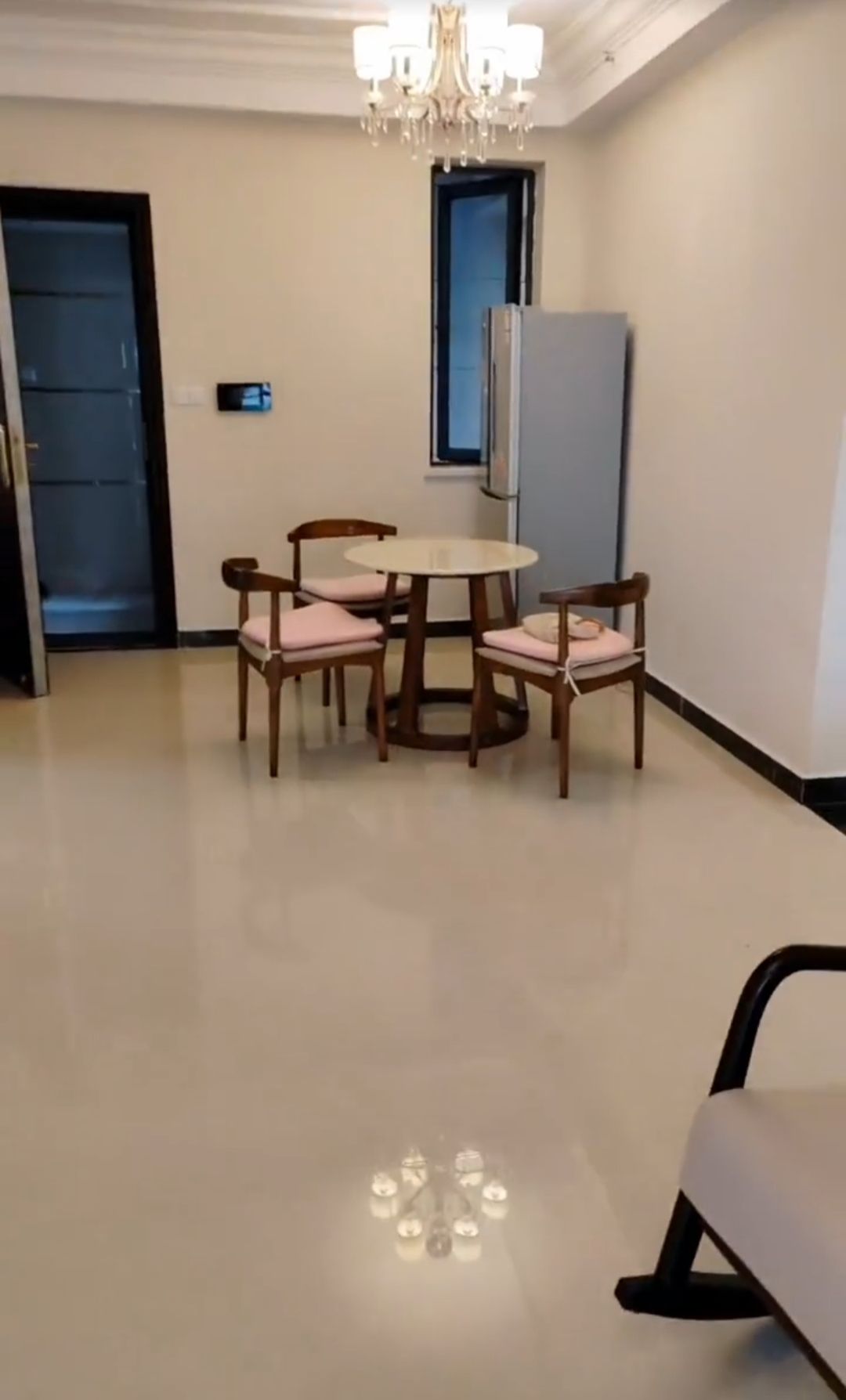 恒大海口文化旅游城  4室2厅2卫    4500.0元/月室内图