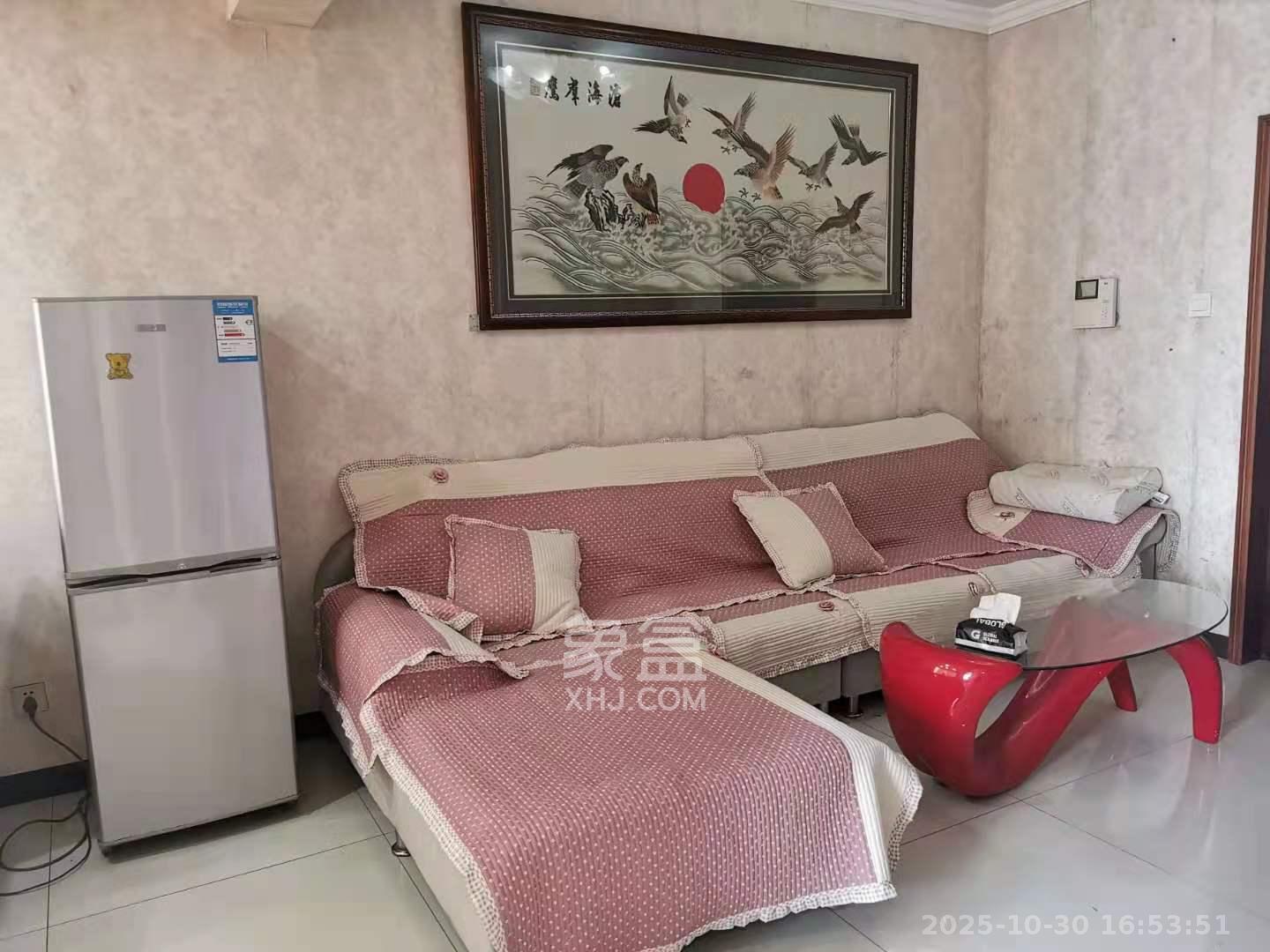 汇都公寓  1室1厅1卫    1600.0元/月室内图