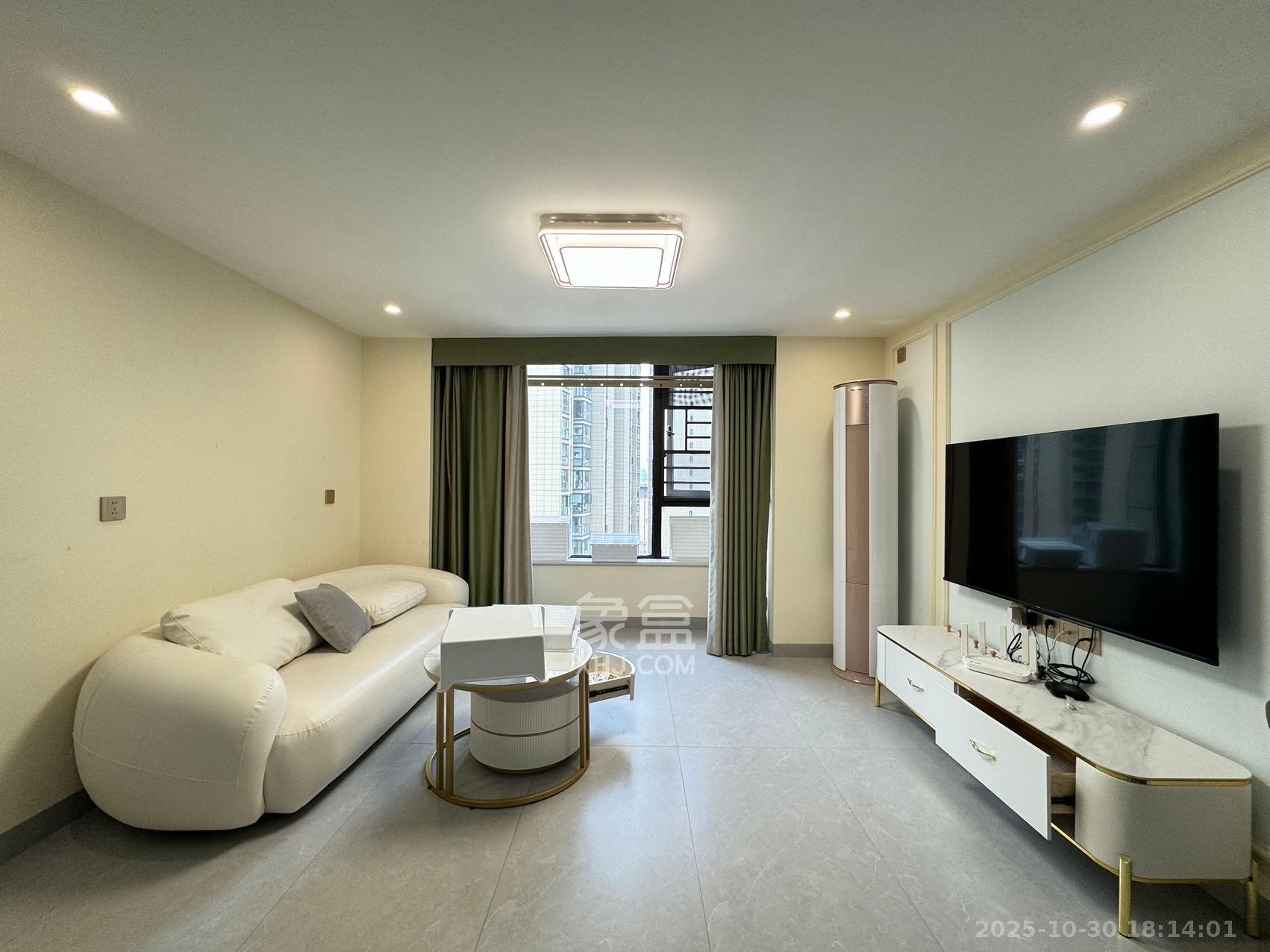 南益名士豪庭  2室1厅1卫    2100.0元/月