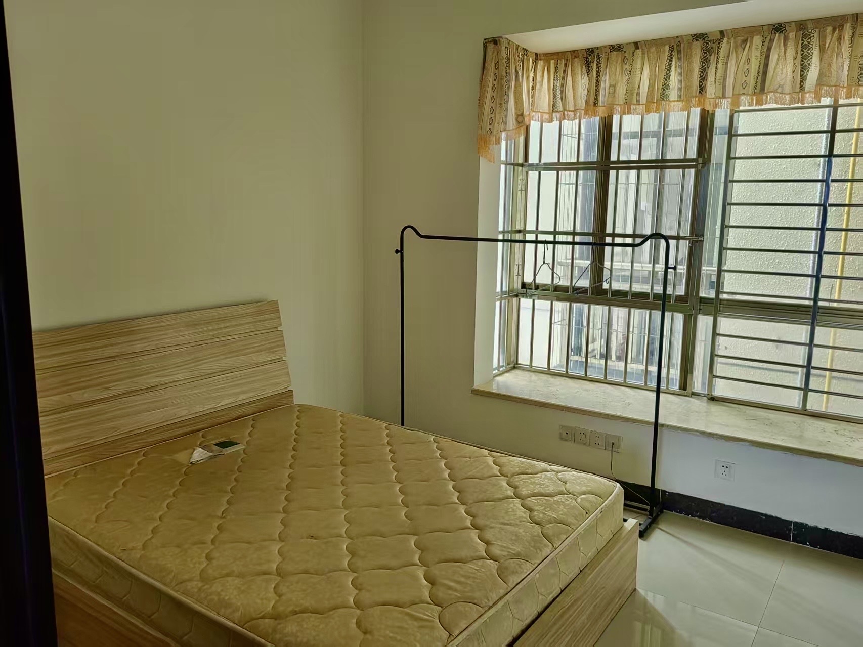 市政花园 1室0厅0卫 3000.0元/月 市政花园 1室0厅0卫 3000.0元/月室内图