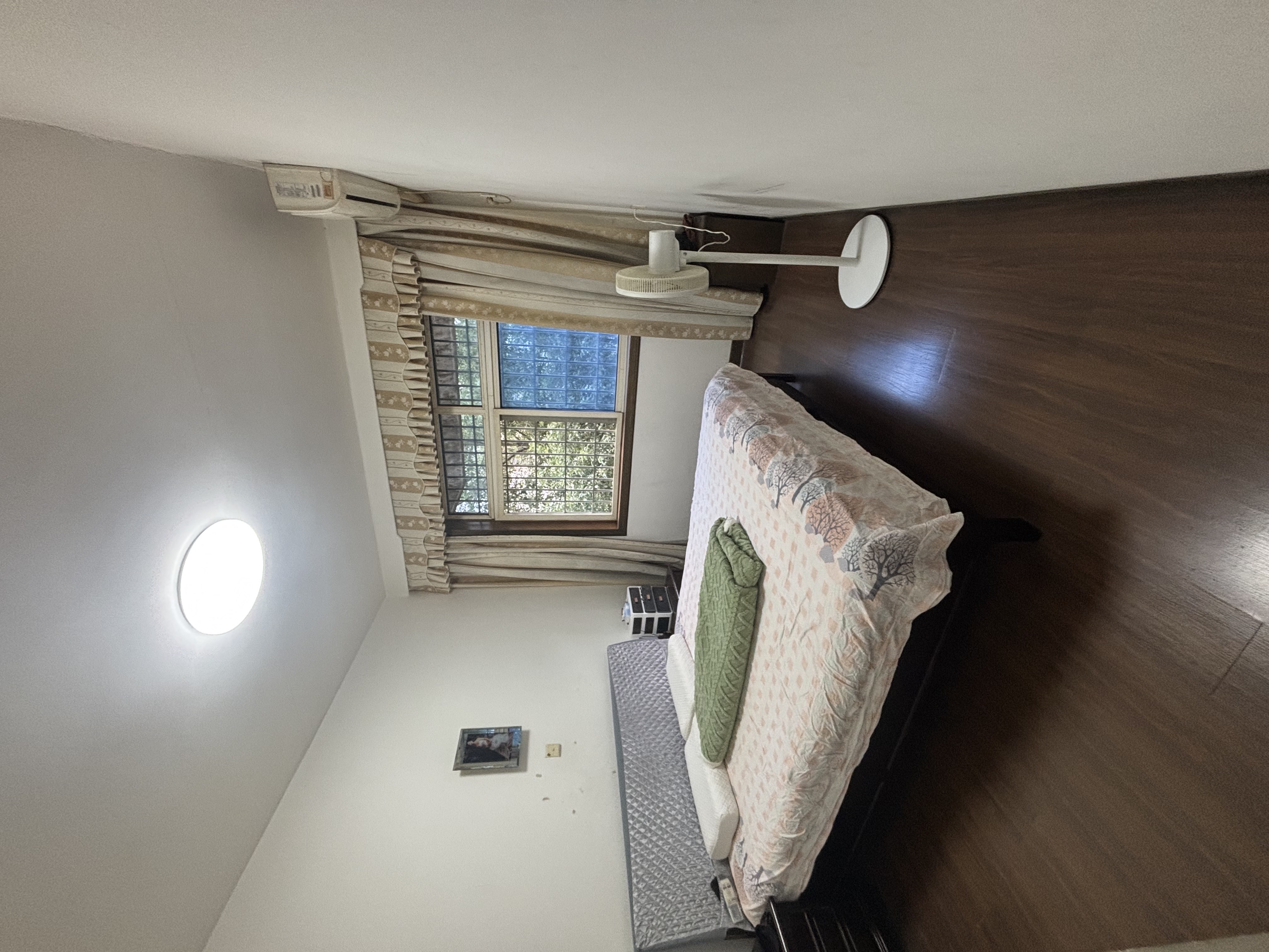 育财农贸市场(民营市场) 3室2厅2卫 800.0元/月 育财农贸市场(民营市场) 3室2厅2卫 800.0元/月室内图