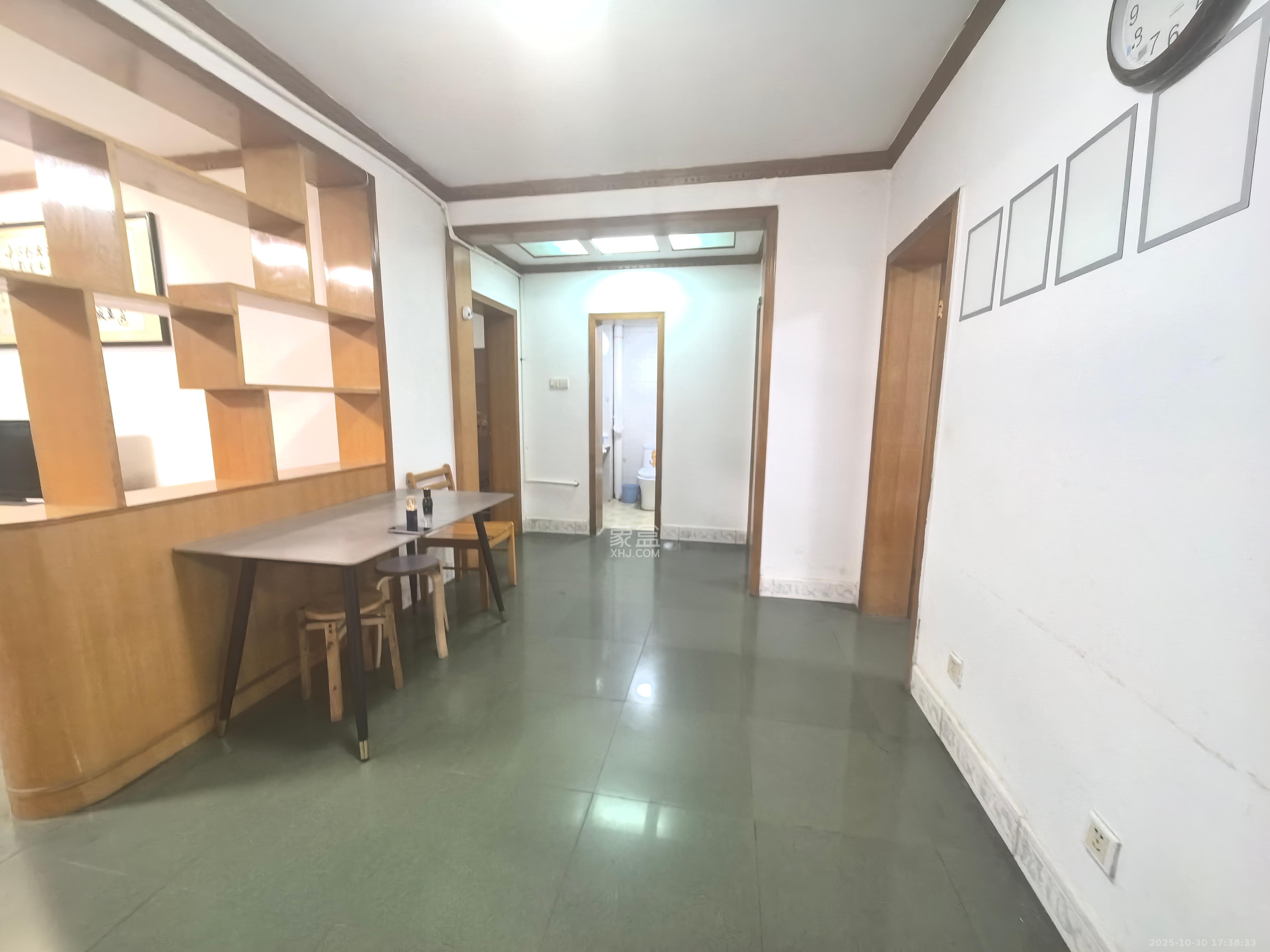 东塘电力院 3室2厅2卫 2600.0元/月 东塘电力院 3室2厅2卫 2600.0元/月室内图