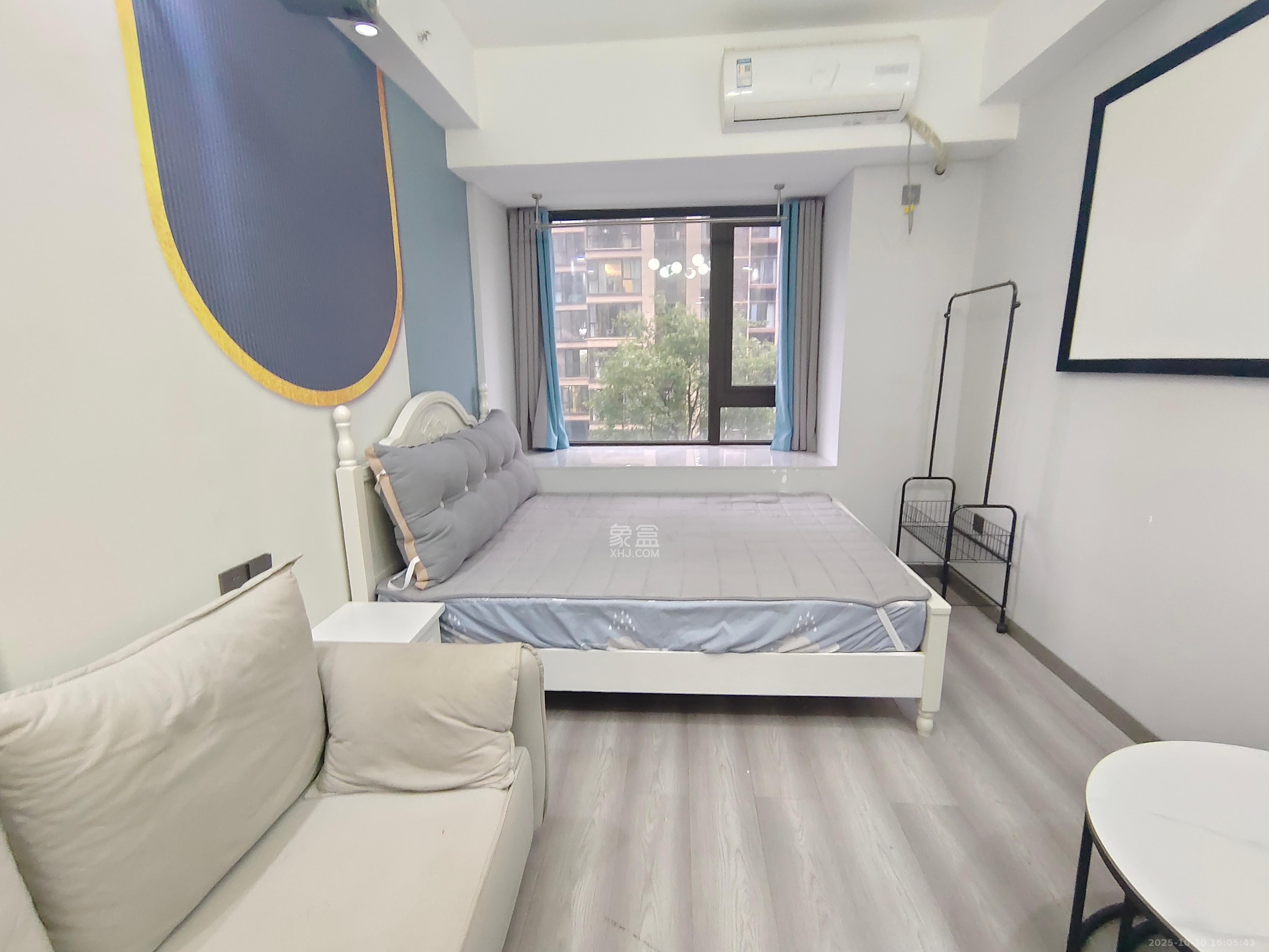 保利海德公园 1室1厅1卫 1700.0元/月 保利海德公园 1室1厅1卫 1700.0元/月室内图