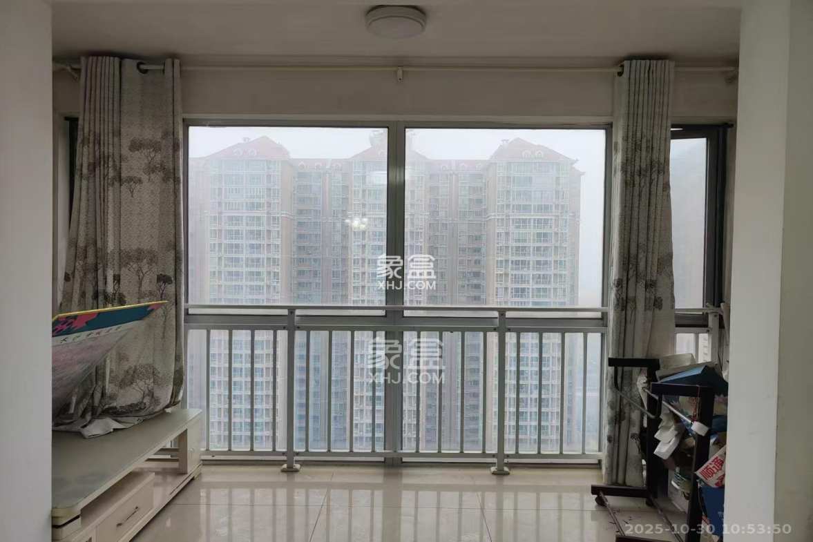 恒广国际景园一二区 3室2厅1卫 2000.0元/月 恒广国际景园一二区 3室2厅1卫 2000.0元/月室内图