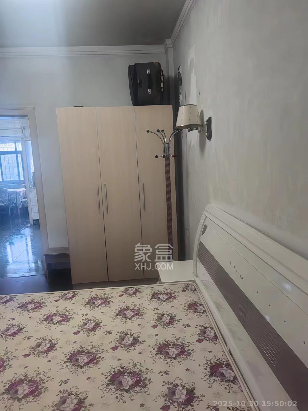 狮子山二片  2室2厅1卫    1500.0元/月 狮子山二片  2室2厅1卫    1500.0元/月室内图